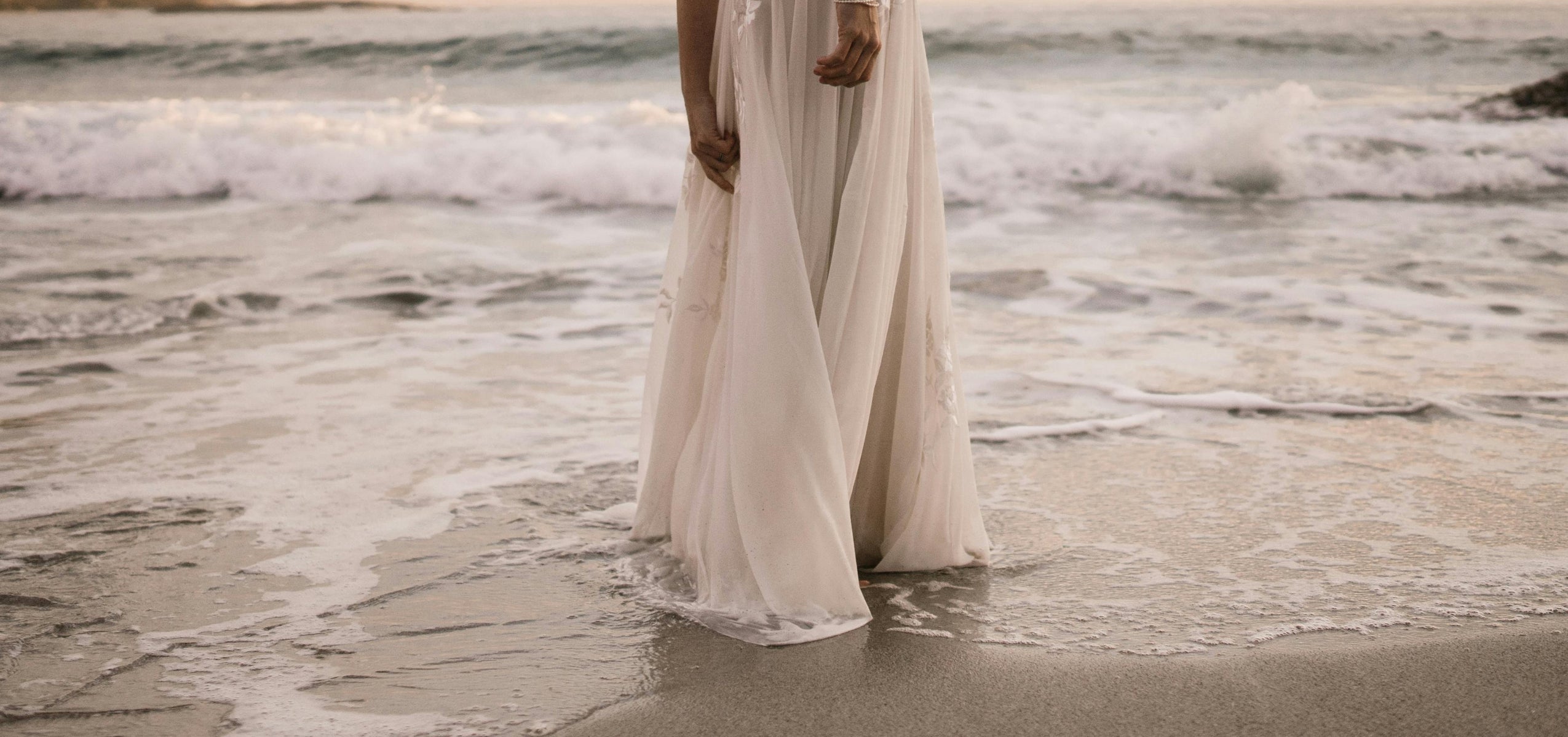 Elegant and Sustainable: Secrets to Choosing Bridal Sneakers for Your Wedding