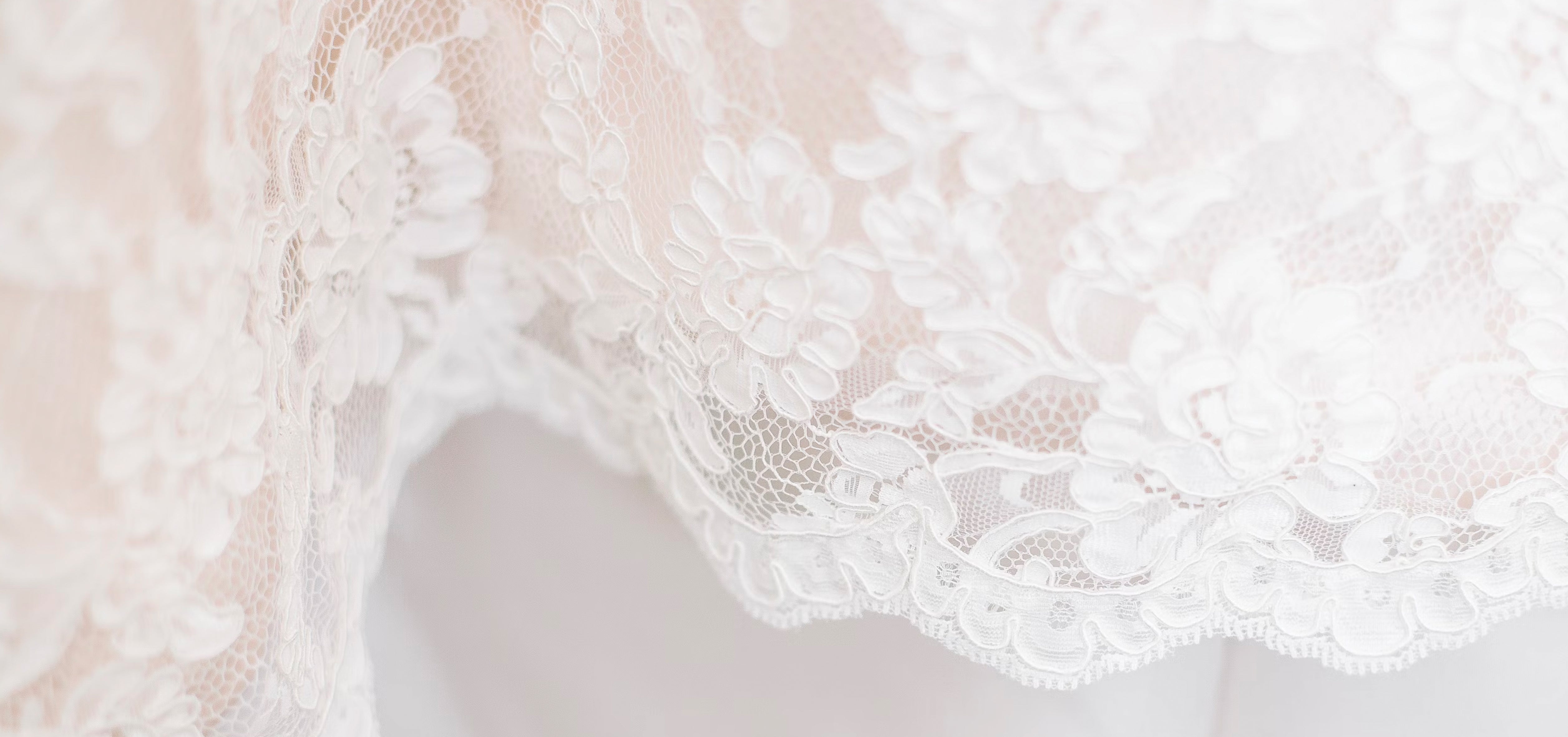 Lace Elegance: Elevating Your Wedding Look with Exquisite Lace Wedding Shoes