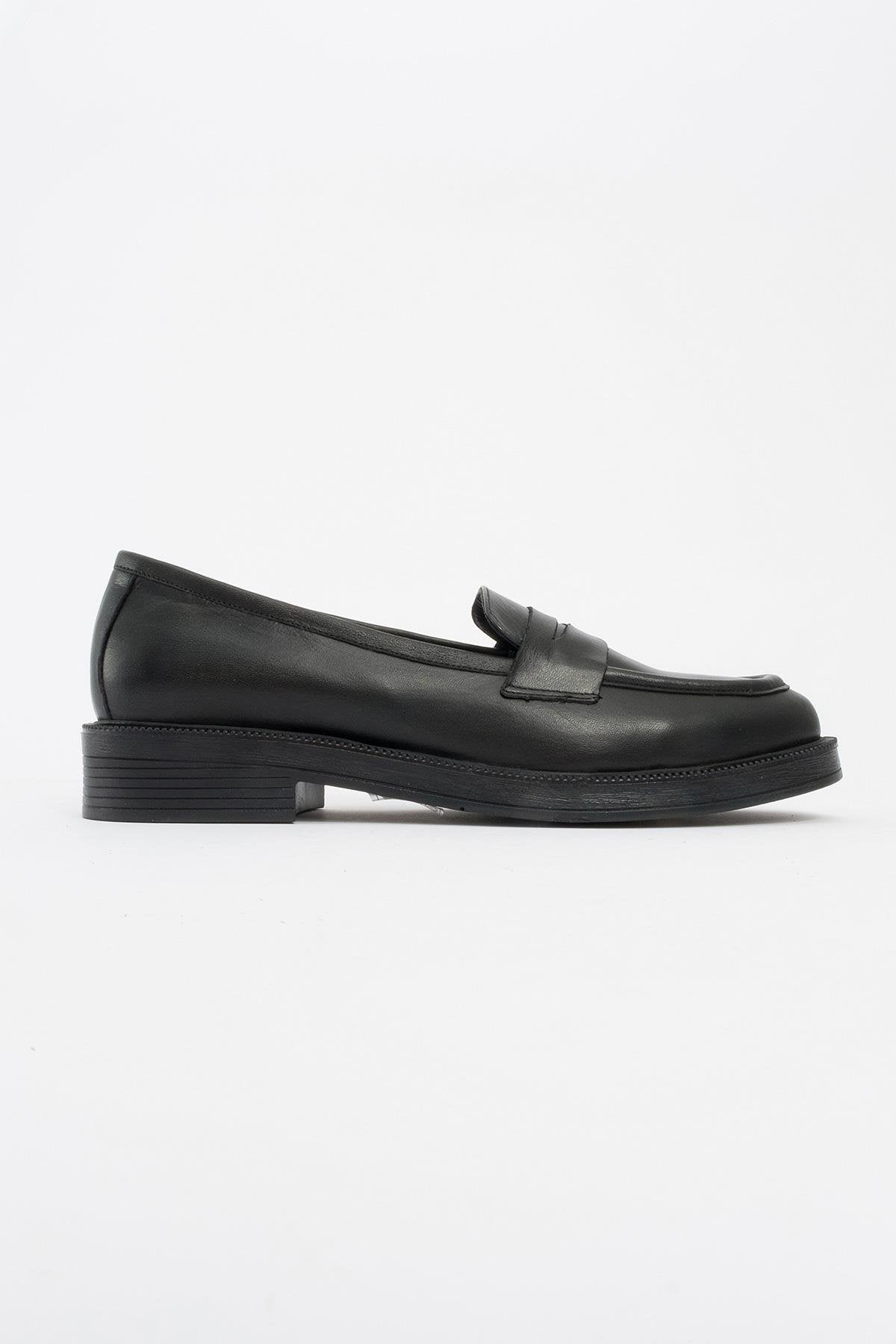 Bree - Black Genuine Leather Loafer (Women)