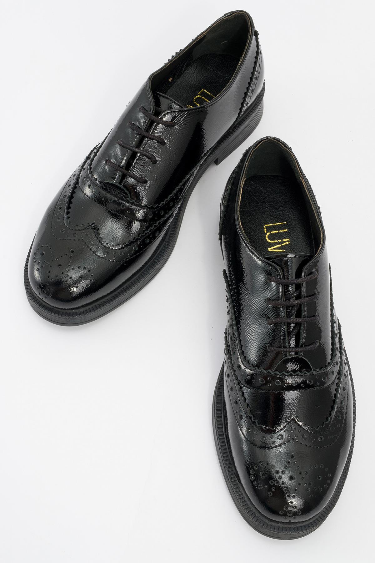 Avra - Black Patent Leather Oxford Shoes (Women)