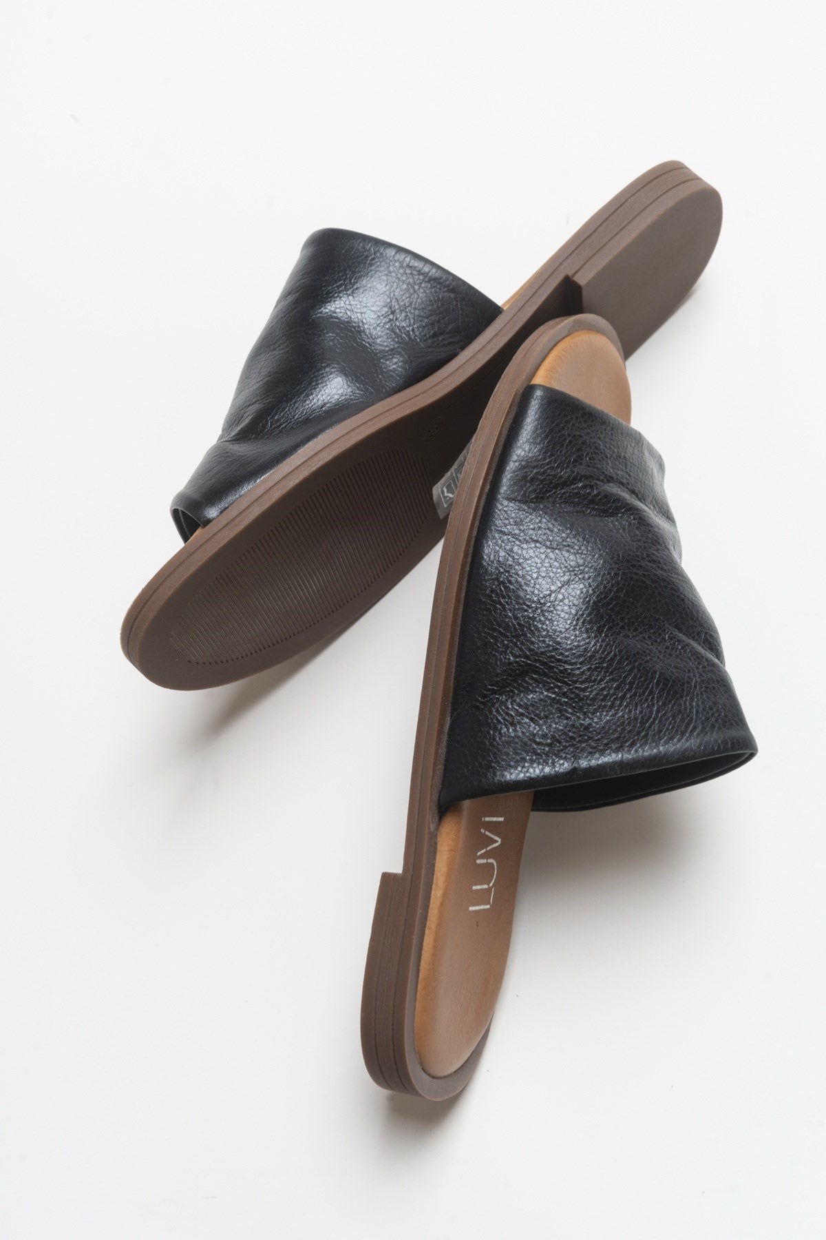 Clau - Black Leather Sandal (Women)