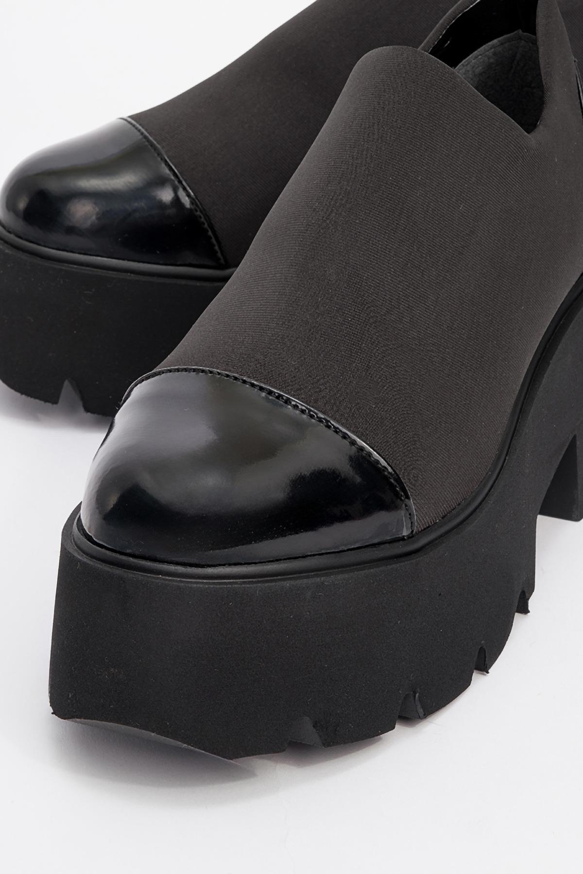 Grena - Black Patent Scuba Chunky Platform Casual Shoe (Women)