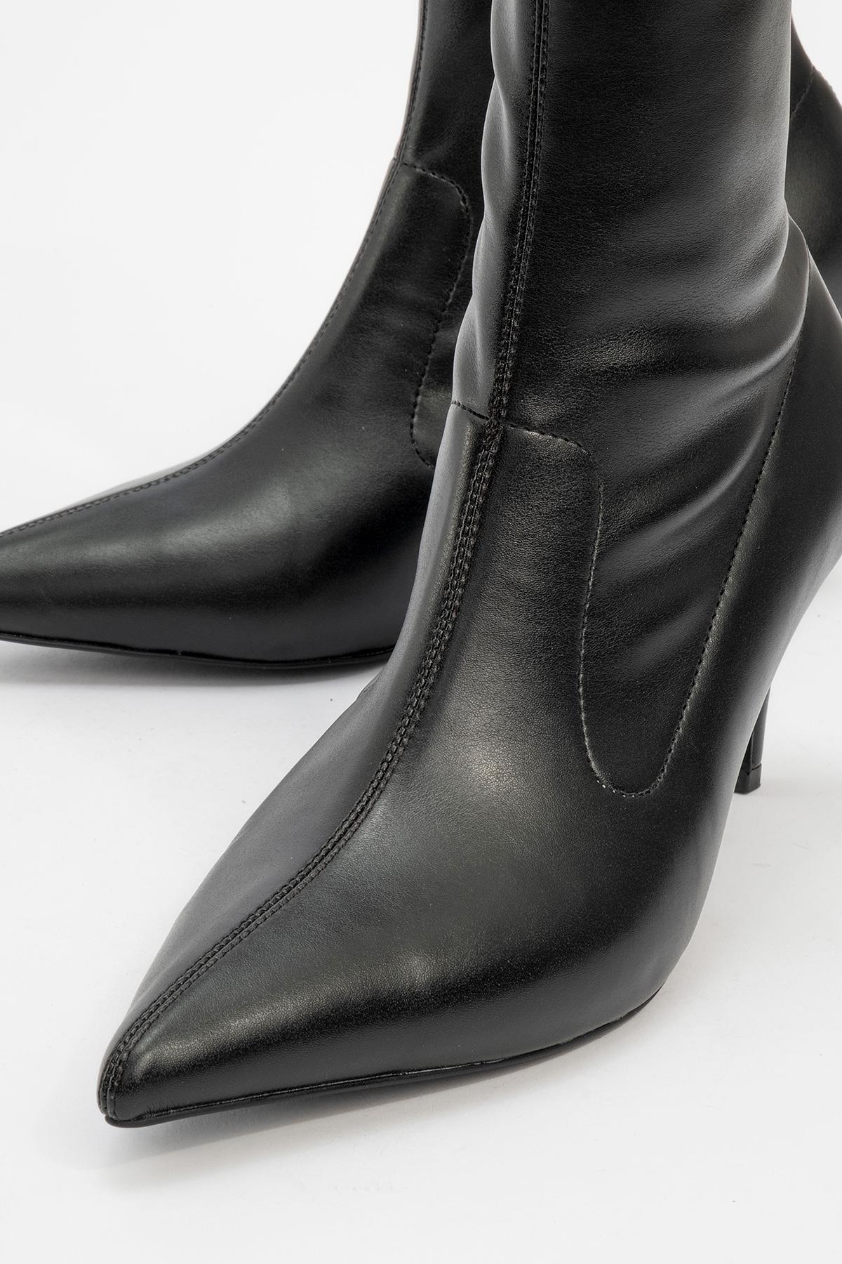 Thalin - Black Pointed Toe Side-Zip Stiletto Heel Boot (Women)