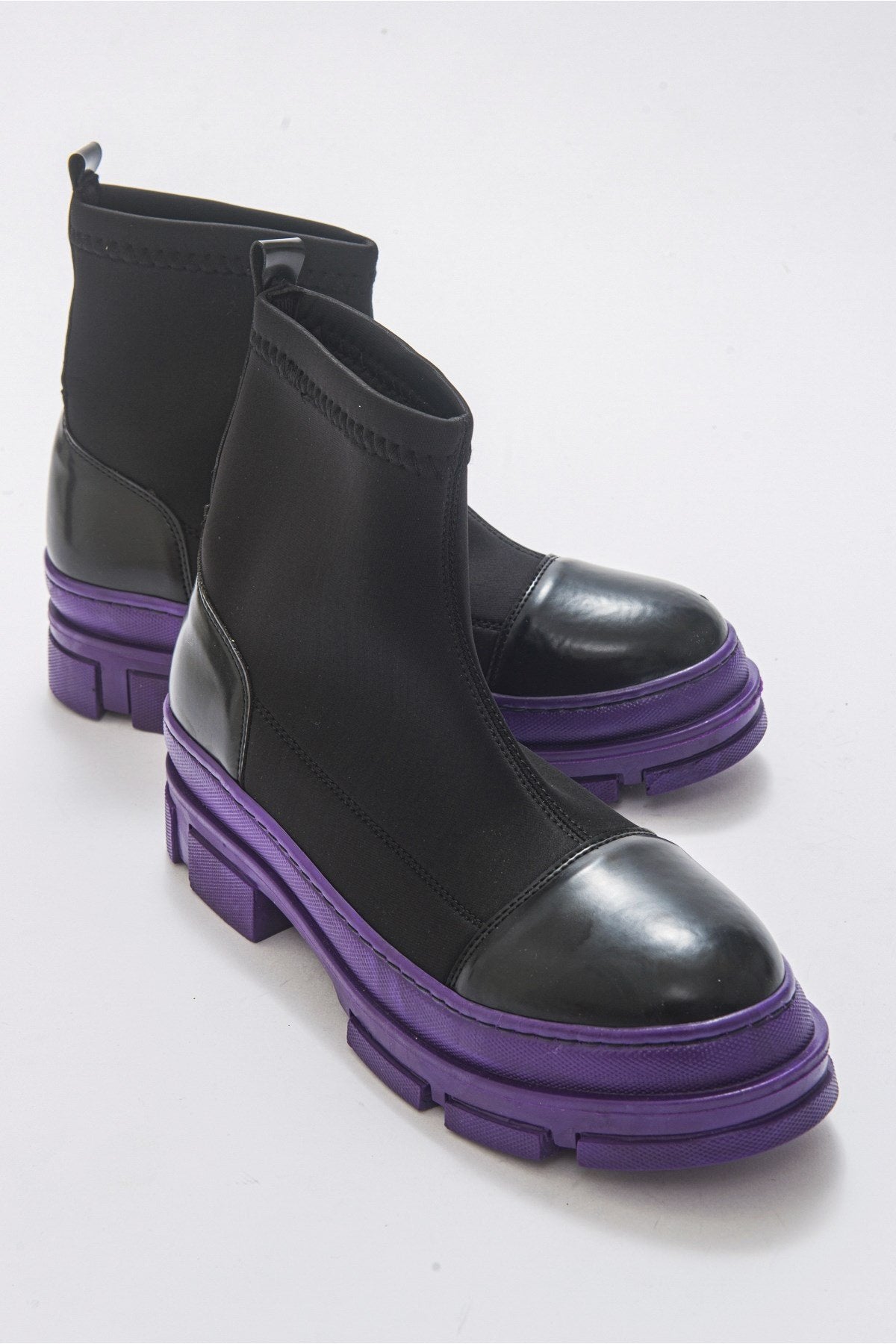 Bendis - Black/Purple Scuba Boot (Women)