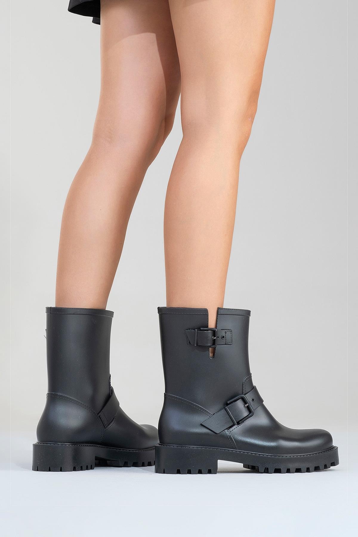 Zone - Black Rain Boot (Women)
