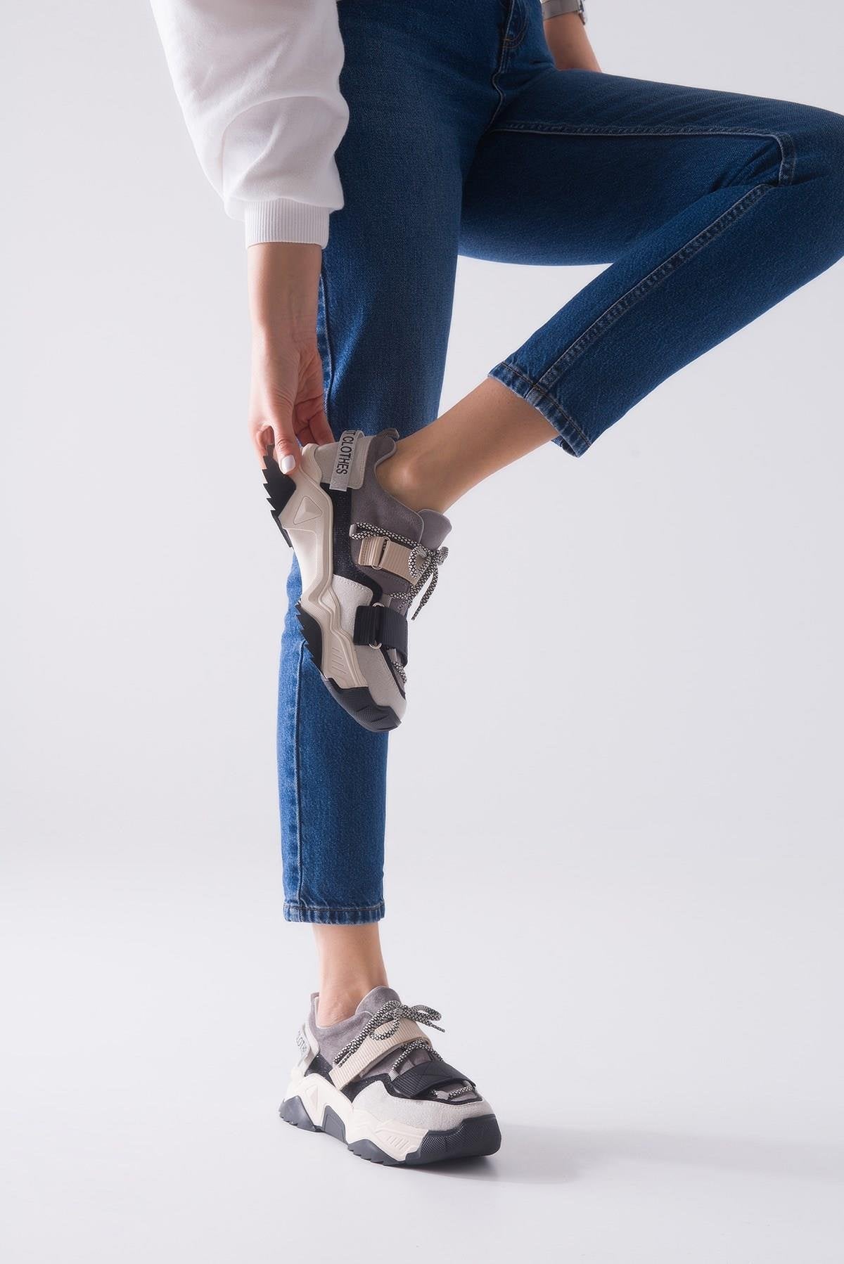 Lulen - Black Taupe Glitter-Logo Velcro Sport Sneaker (Women)