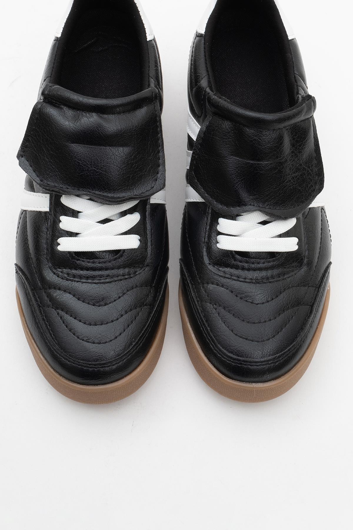 Bria - Black Sneaker (Women)