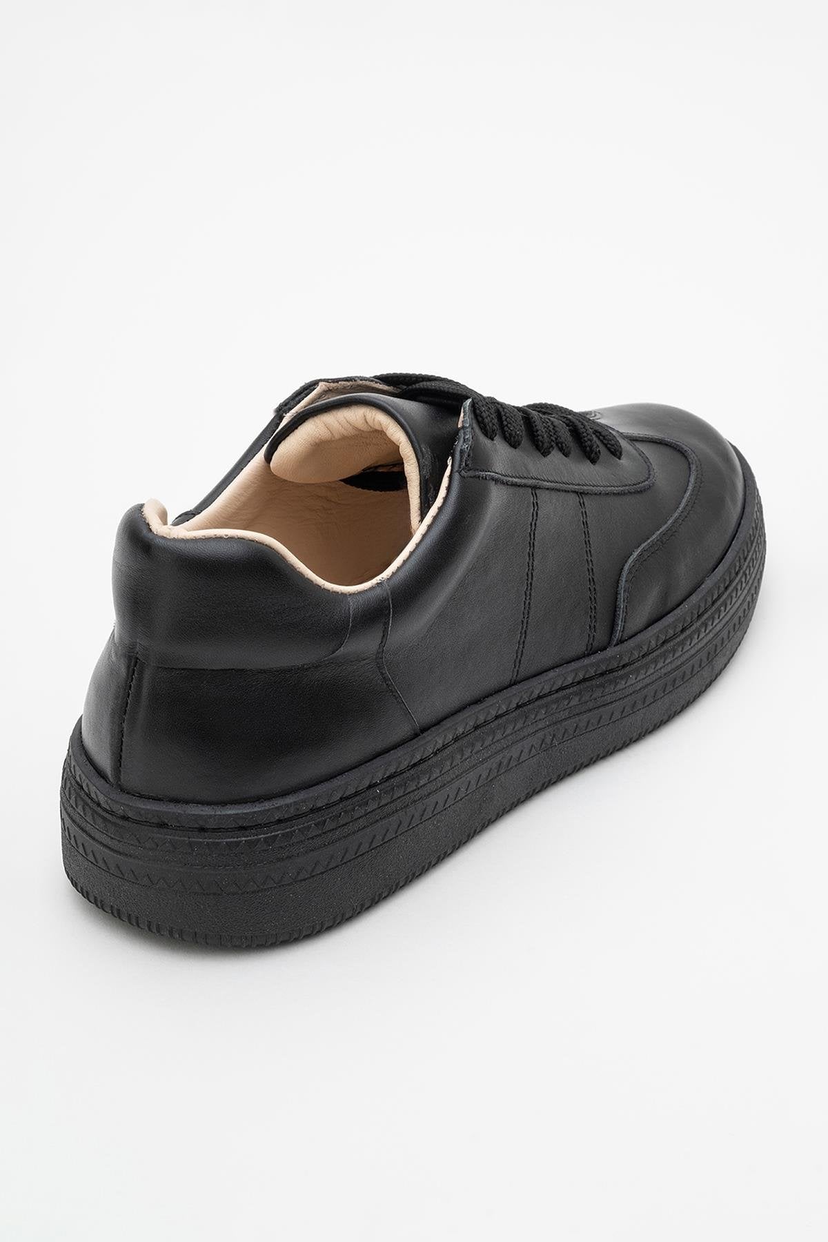 Fiore - Black Leather Sneakers (Women)