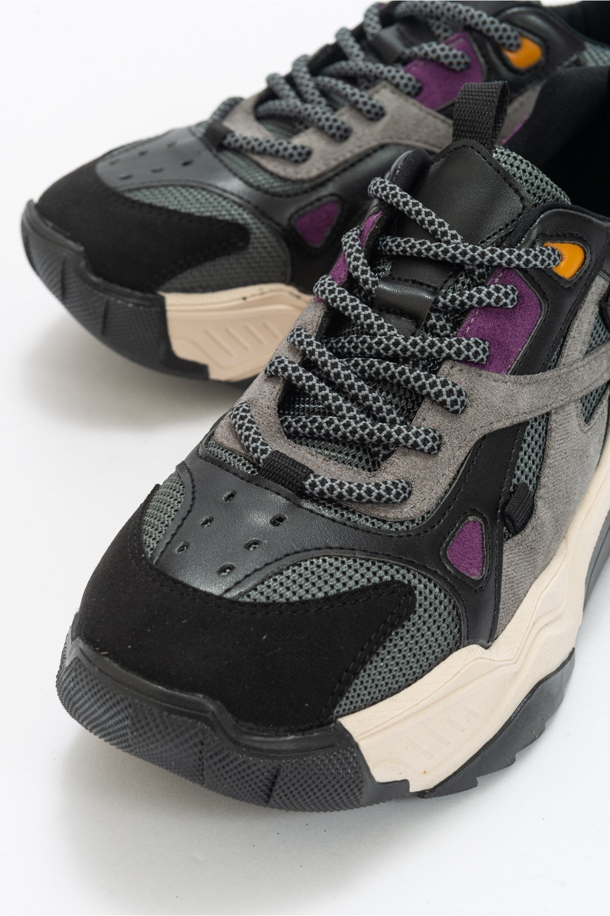 Loretta - Black-Purple Multi Sneaker (Women)