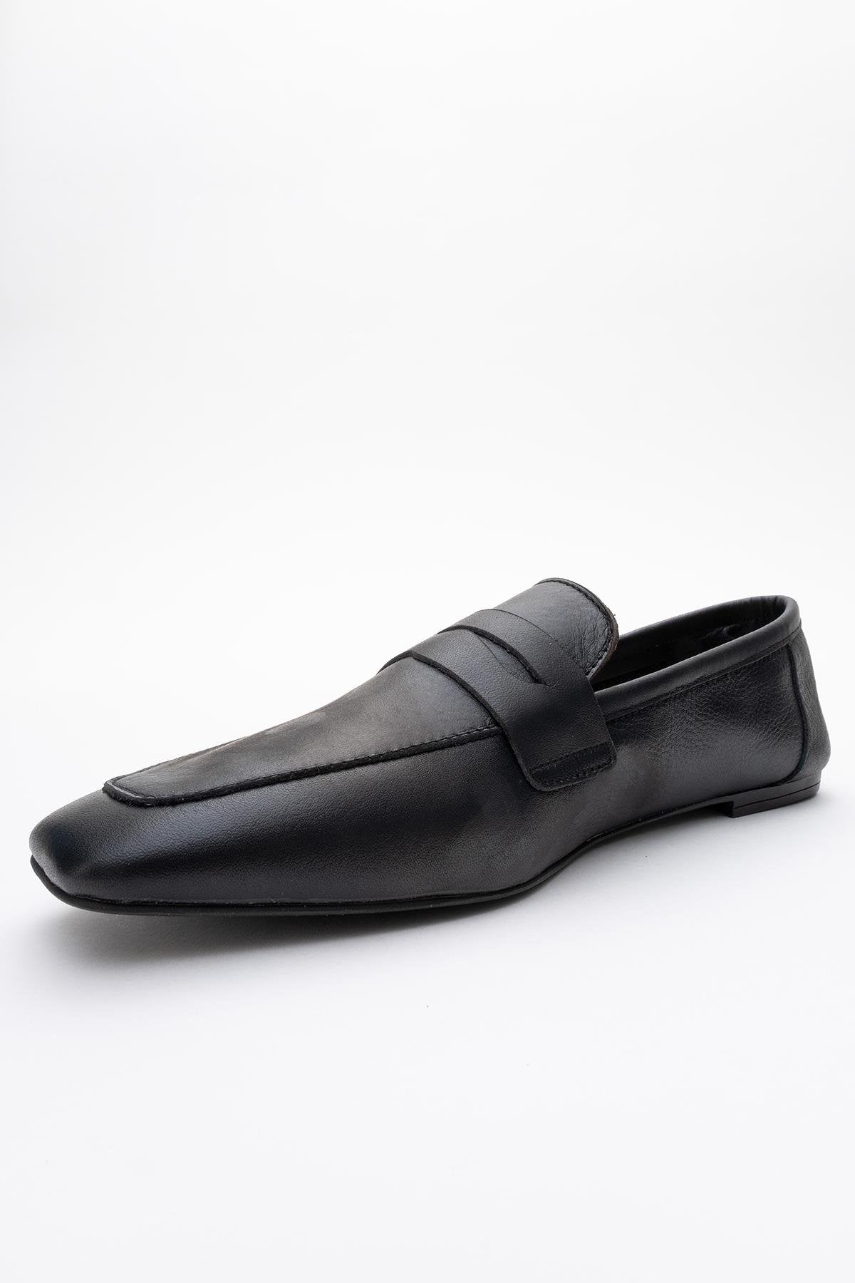 Morne - Black Leather Loafers (Women)