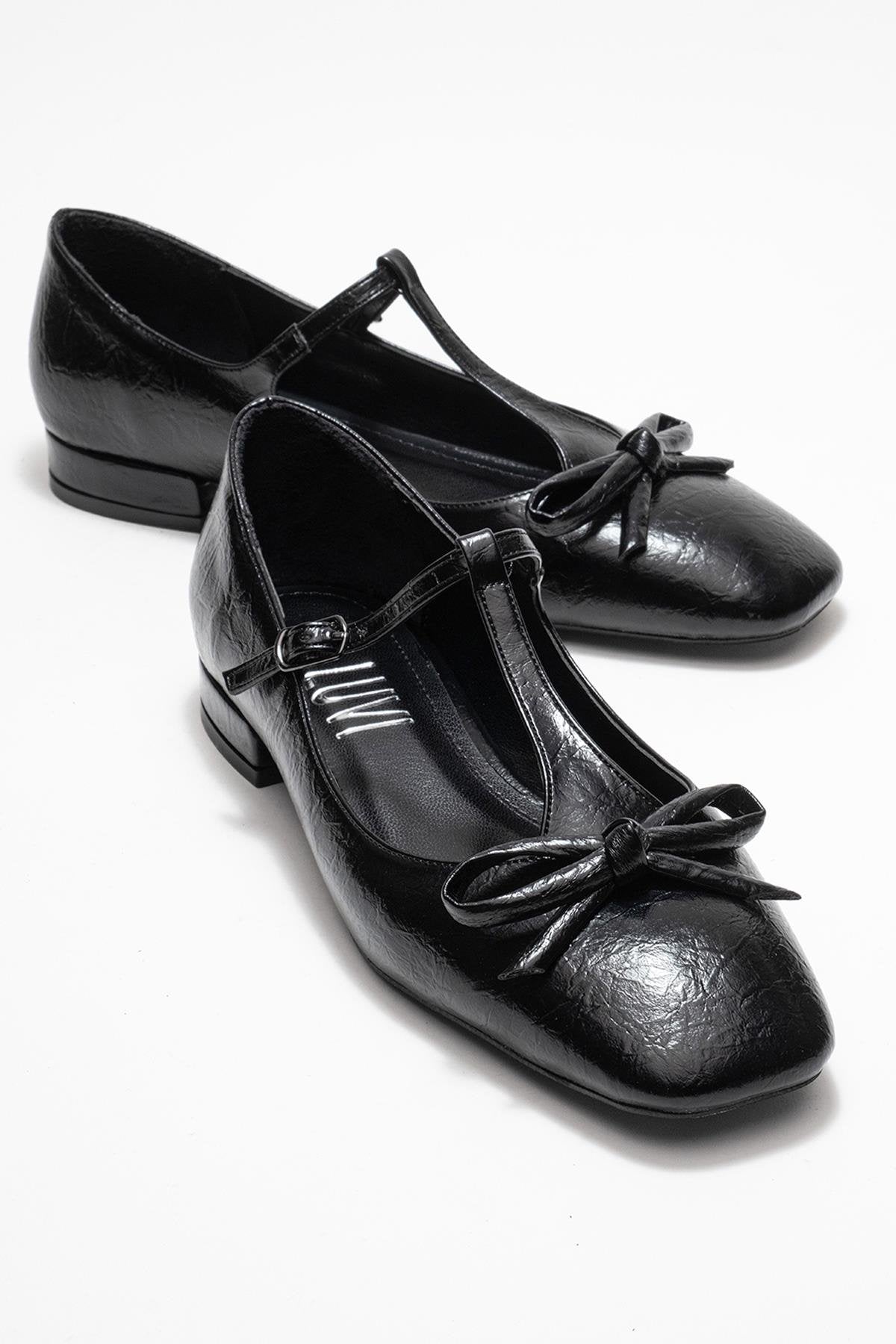 Lorena - Black Ballet Flat (Women)