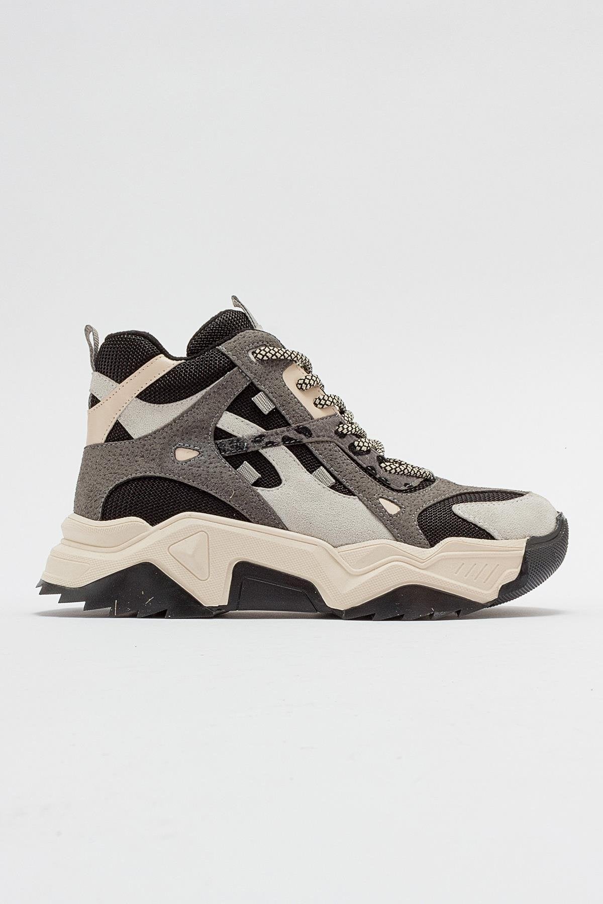 Lowel Ice Black Sneaker Boot (Women)