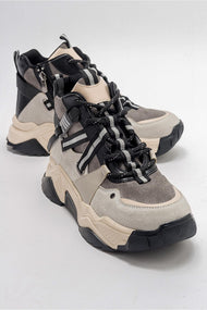 Seraphine - Black Boot (Women)