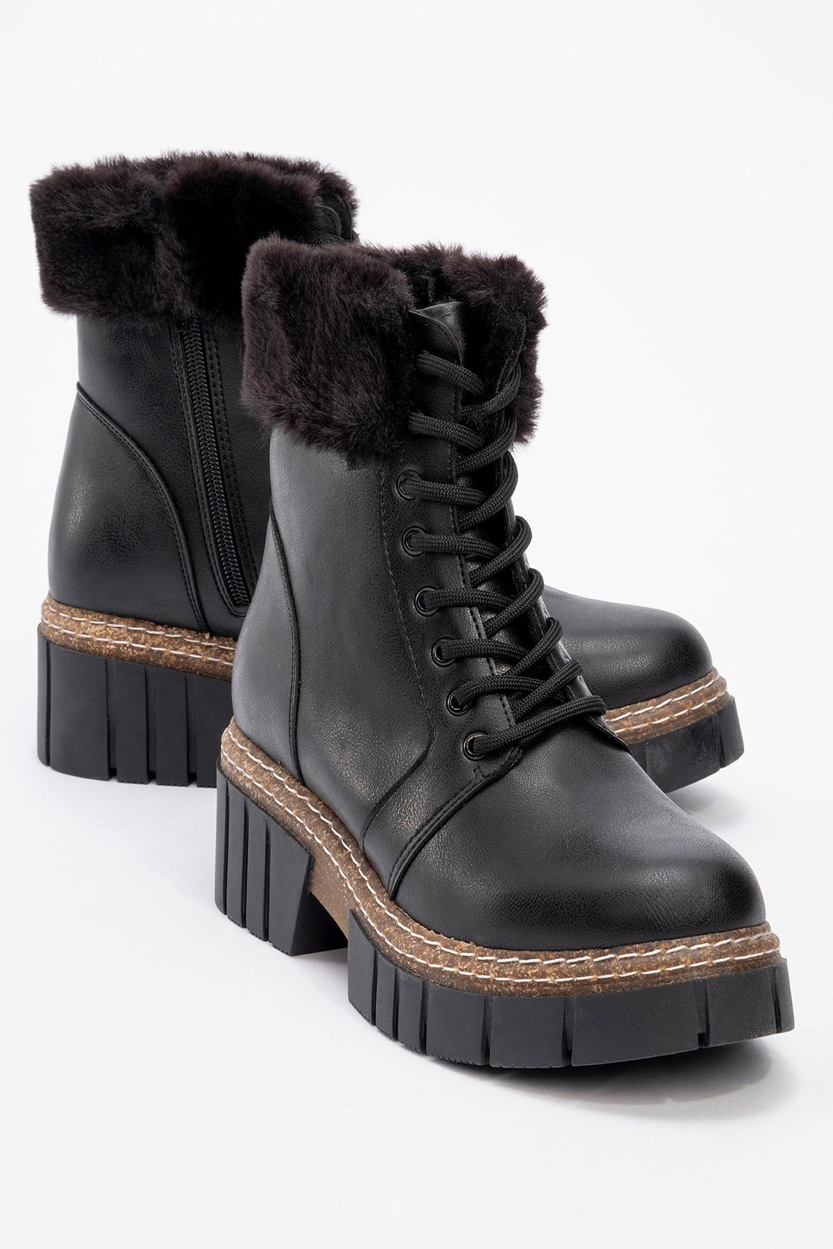 Jayla - Black Boot (Women)
