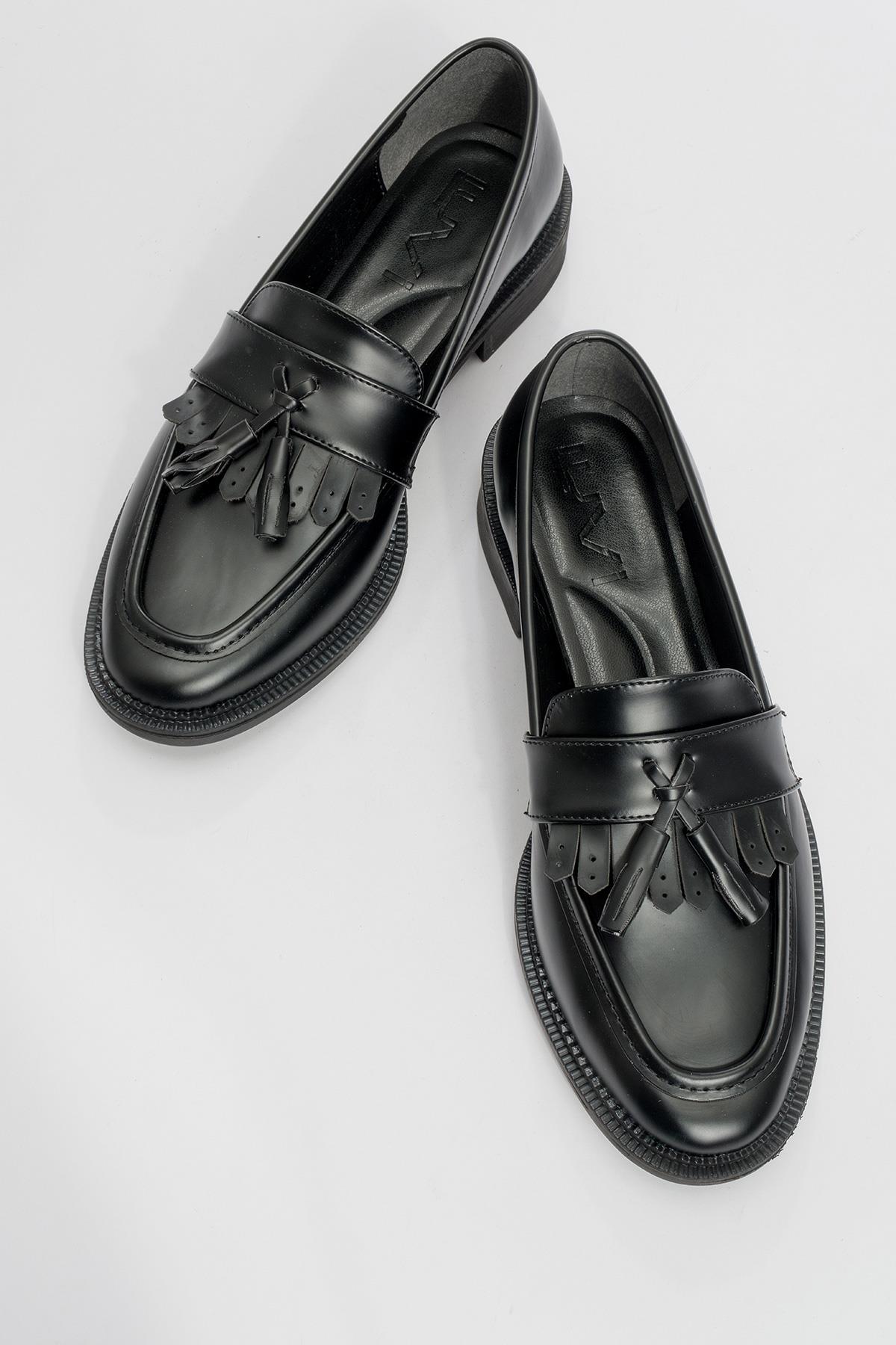 Lily - Black Matte Patent Loafer (Women)