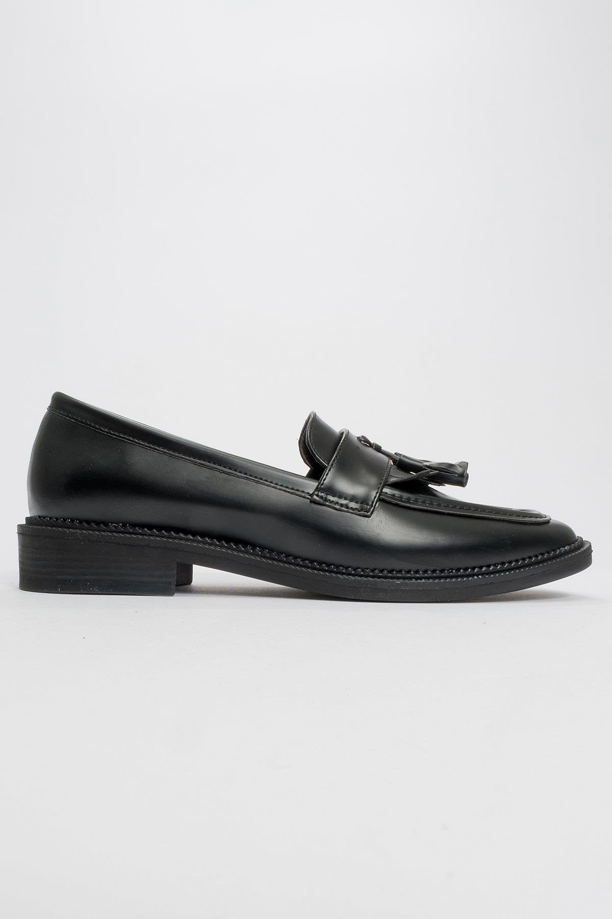 Lily - Black Matte Patent Loafer (Women)