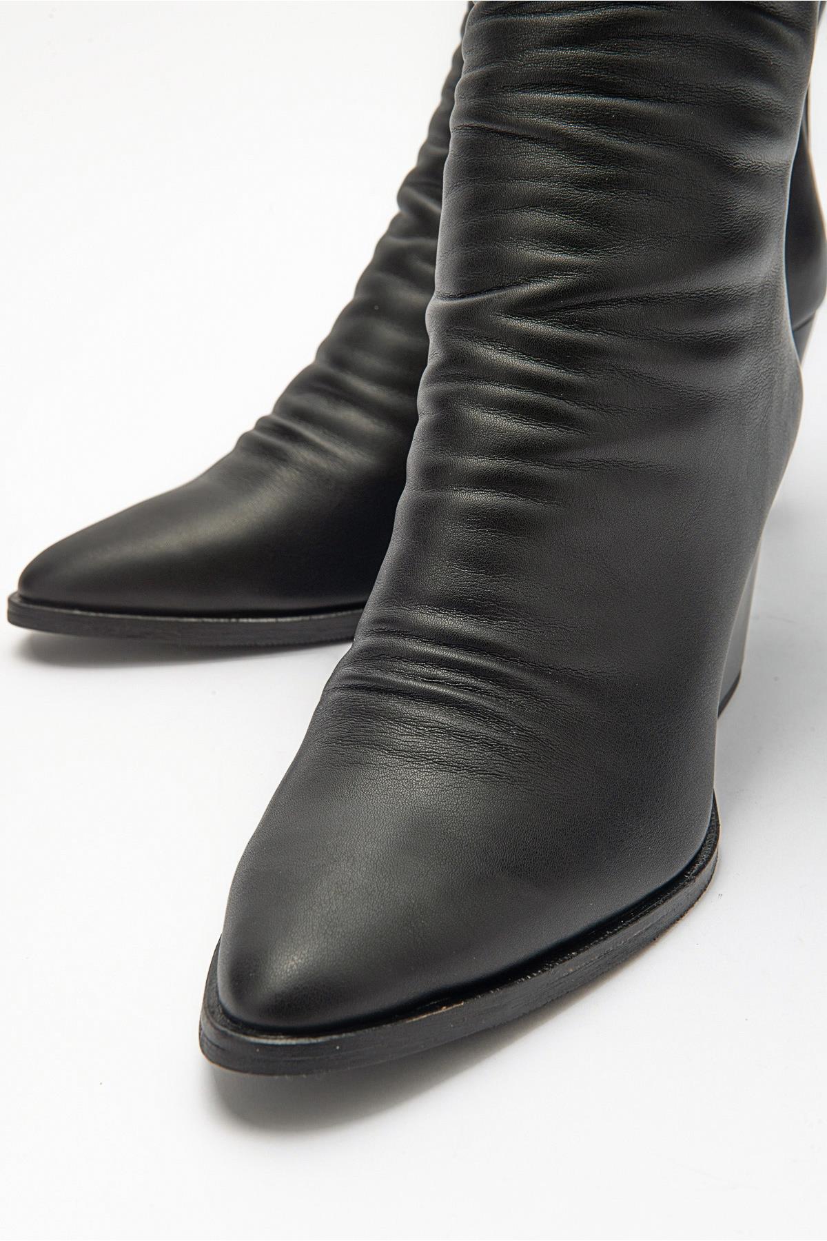 Laval - Black Boot (Women)