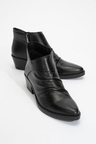 Rule - Black Genuine Leather Block Heel Boot (Women)