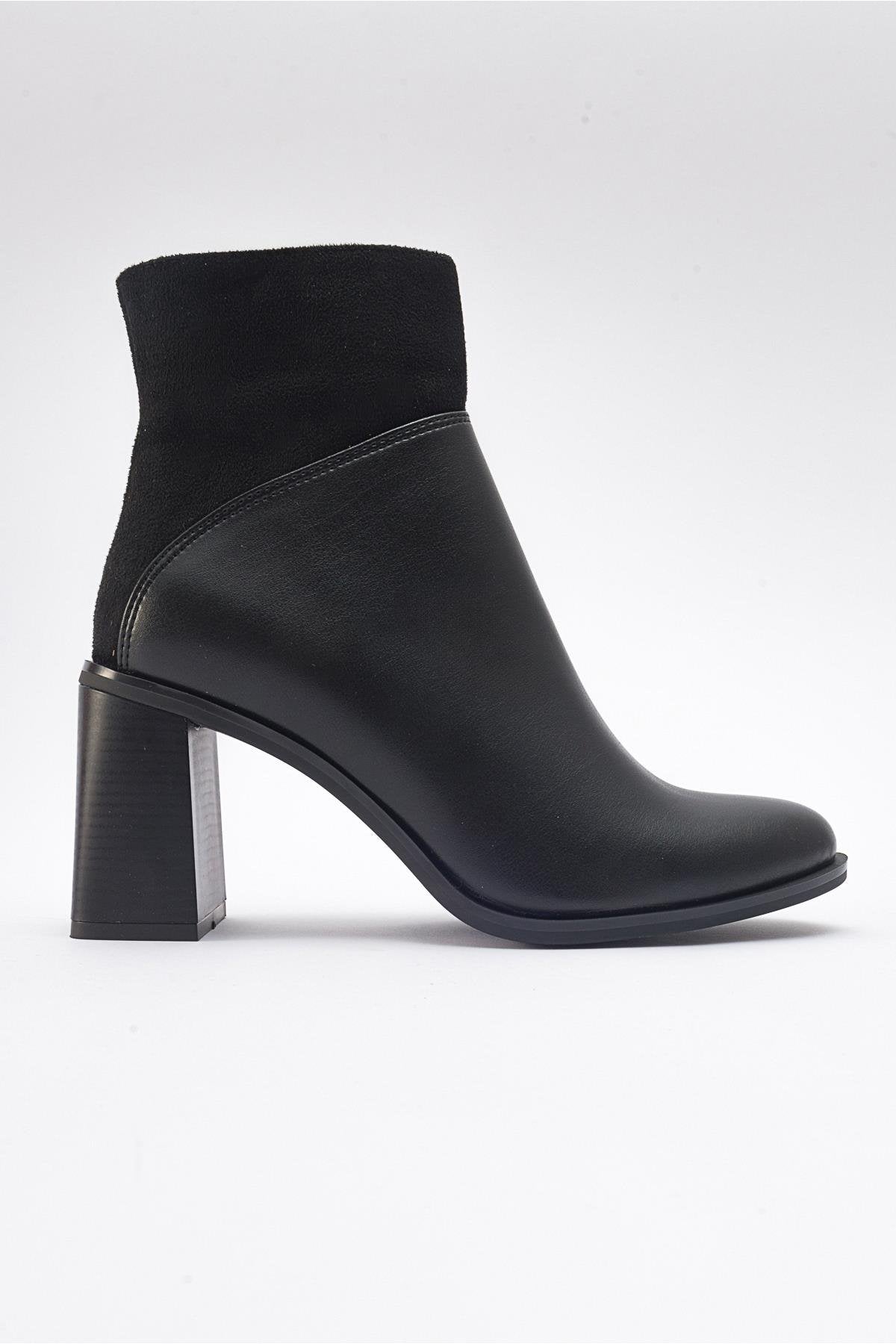 Ropa - Black Heeled Boot (Women)
