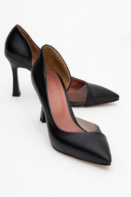 Ursula - Black Heeled Shoe (Women)
