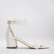 Dana - Ivory Lace Bridal Sandals