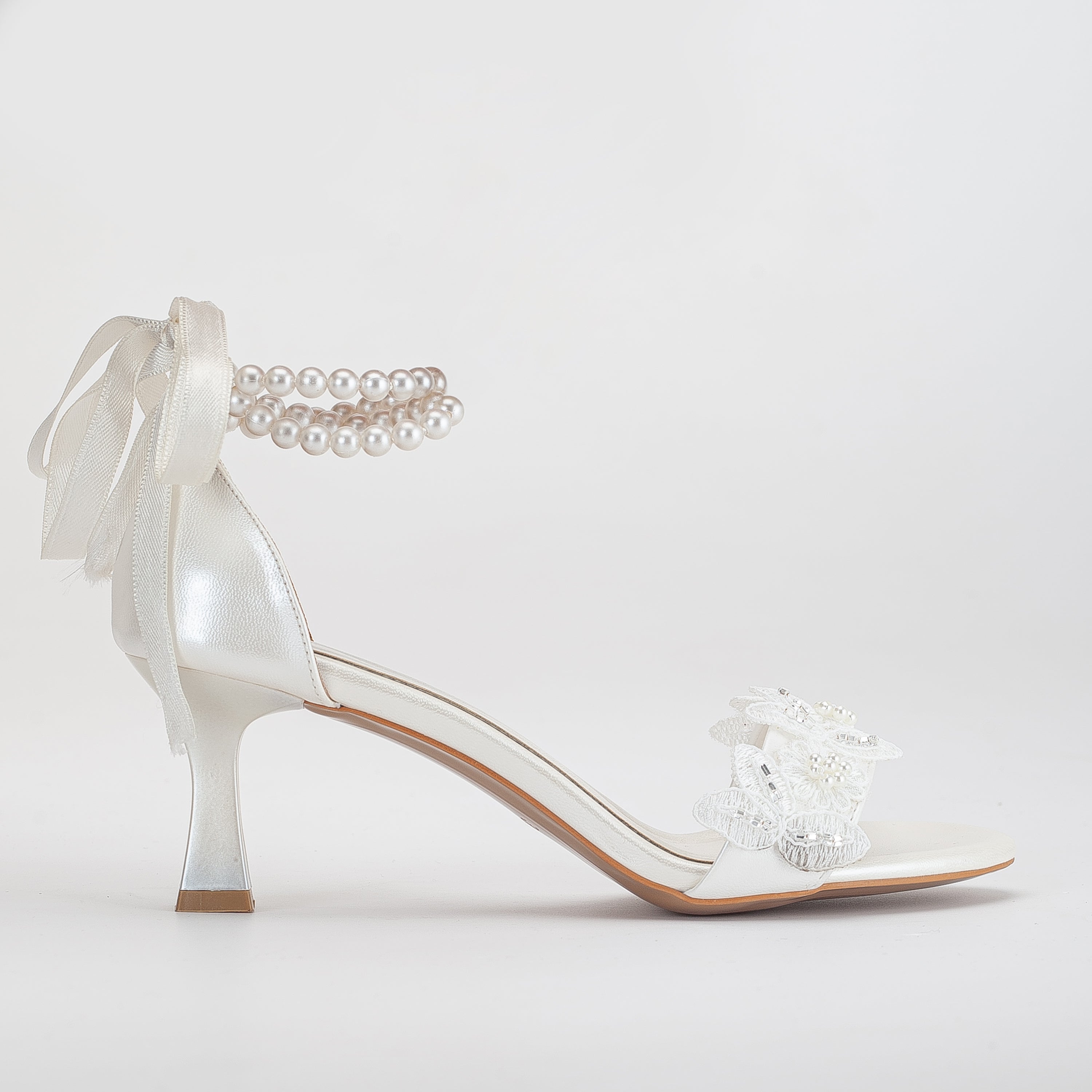 Dawn - Ivory Lace Bridal Sandals with Pearls