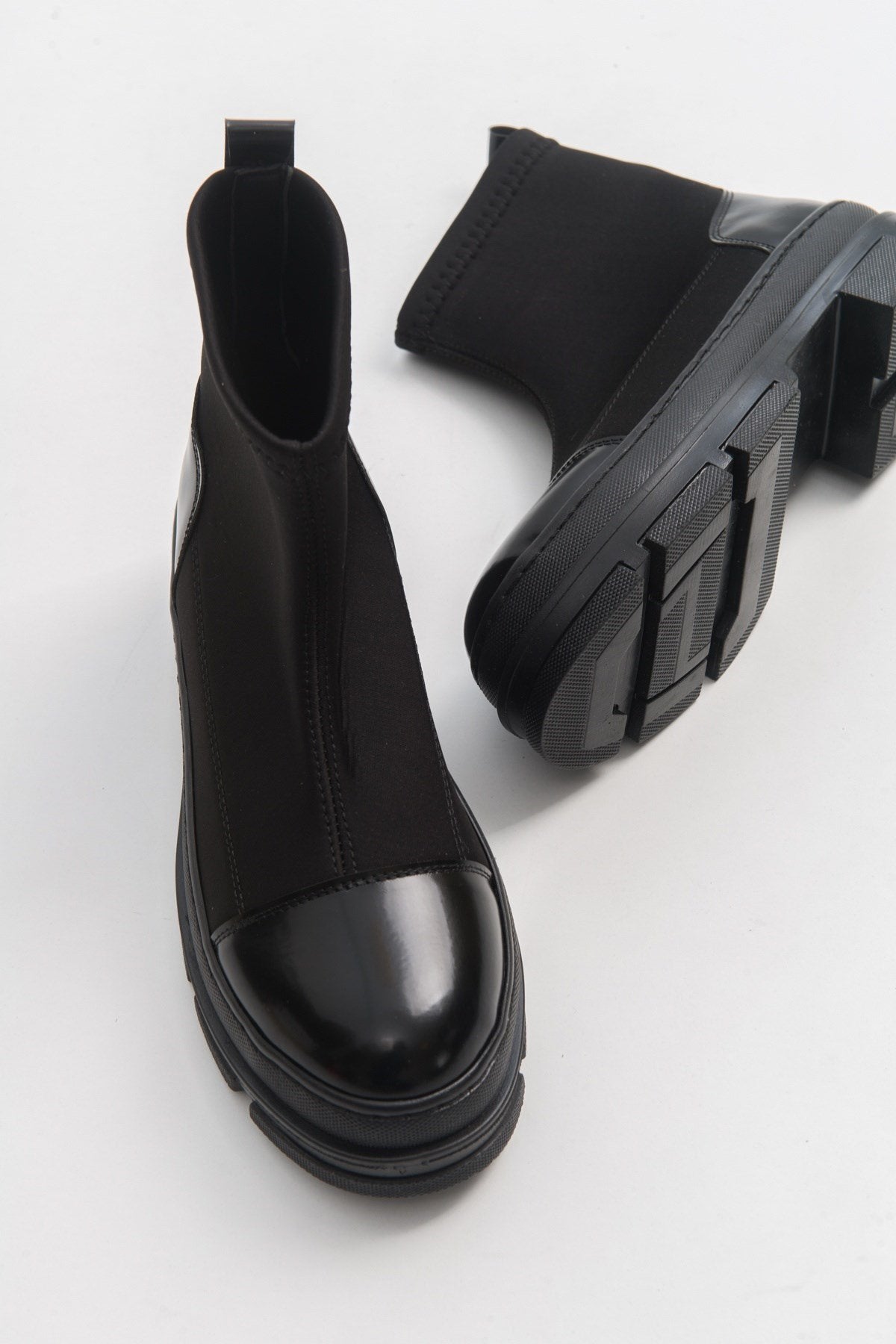 Bendis - Black Scuba Boot (Women)