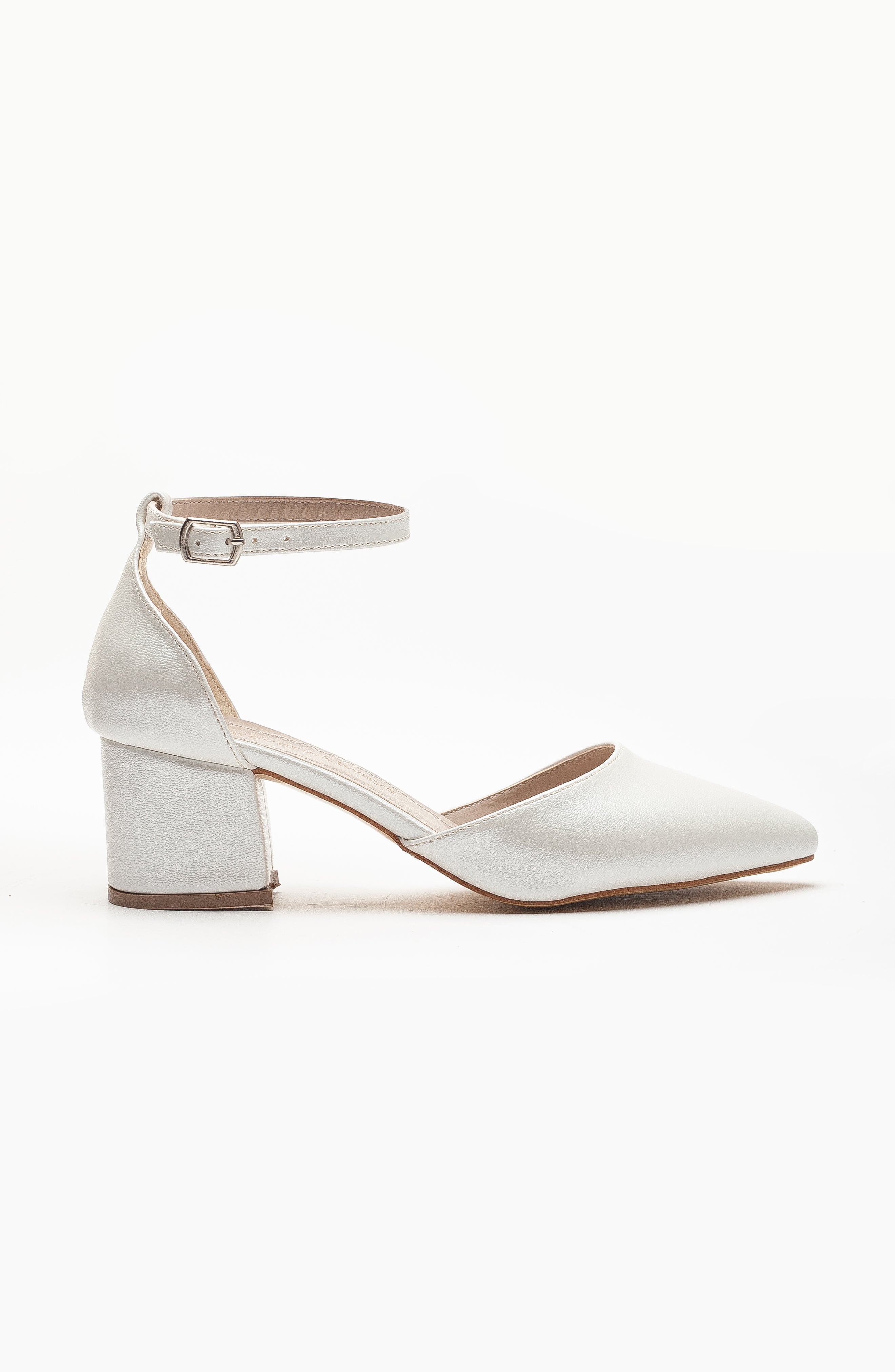 Miranda - Ivory Pumps with Pearls