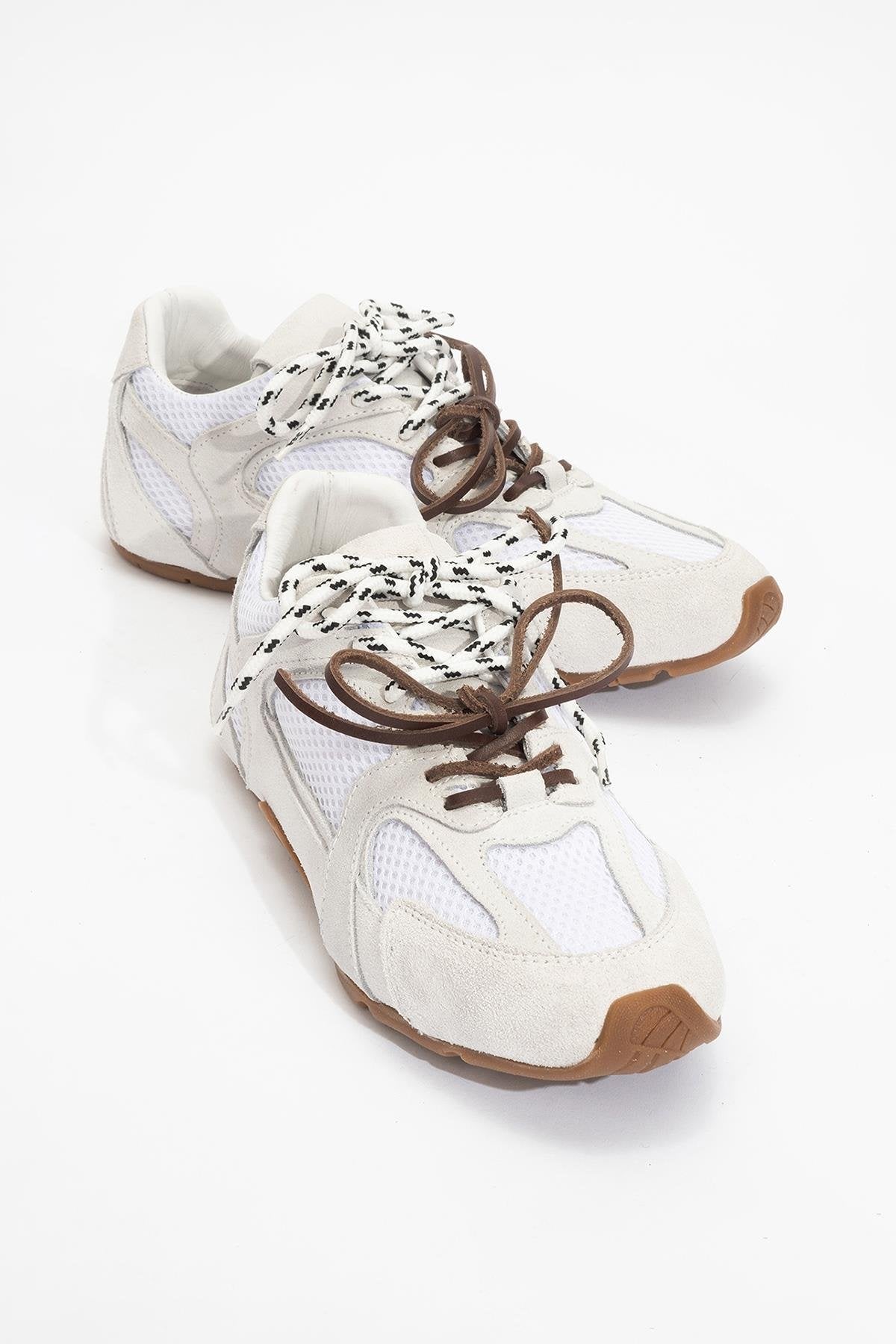 How to Style White Sneakers With Any Outfit