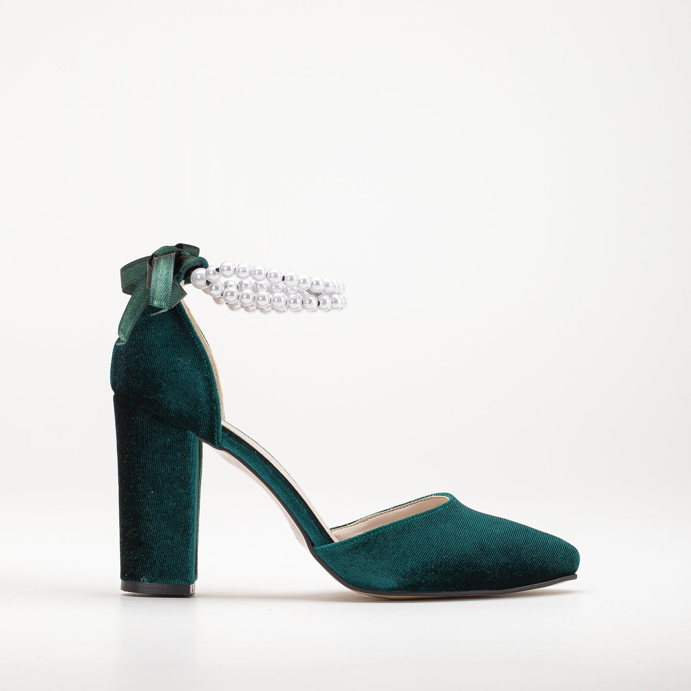 Block Heels vs Stilettos: Which Is Better for All-Day Wear?