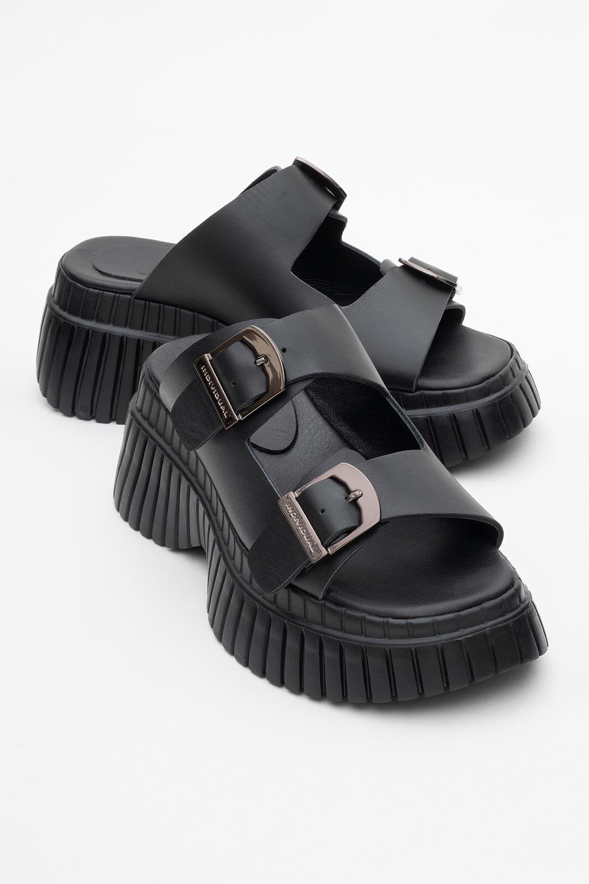 How to Care for Leather Sandals So They Last All Summer