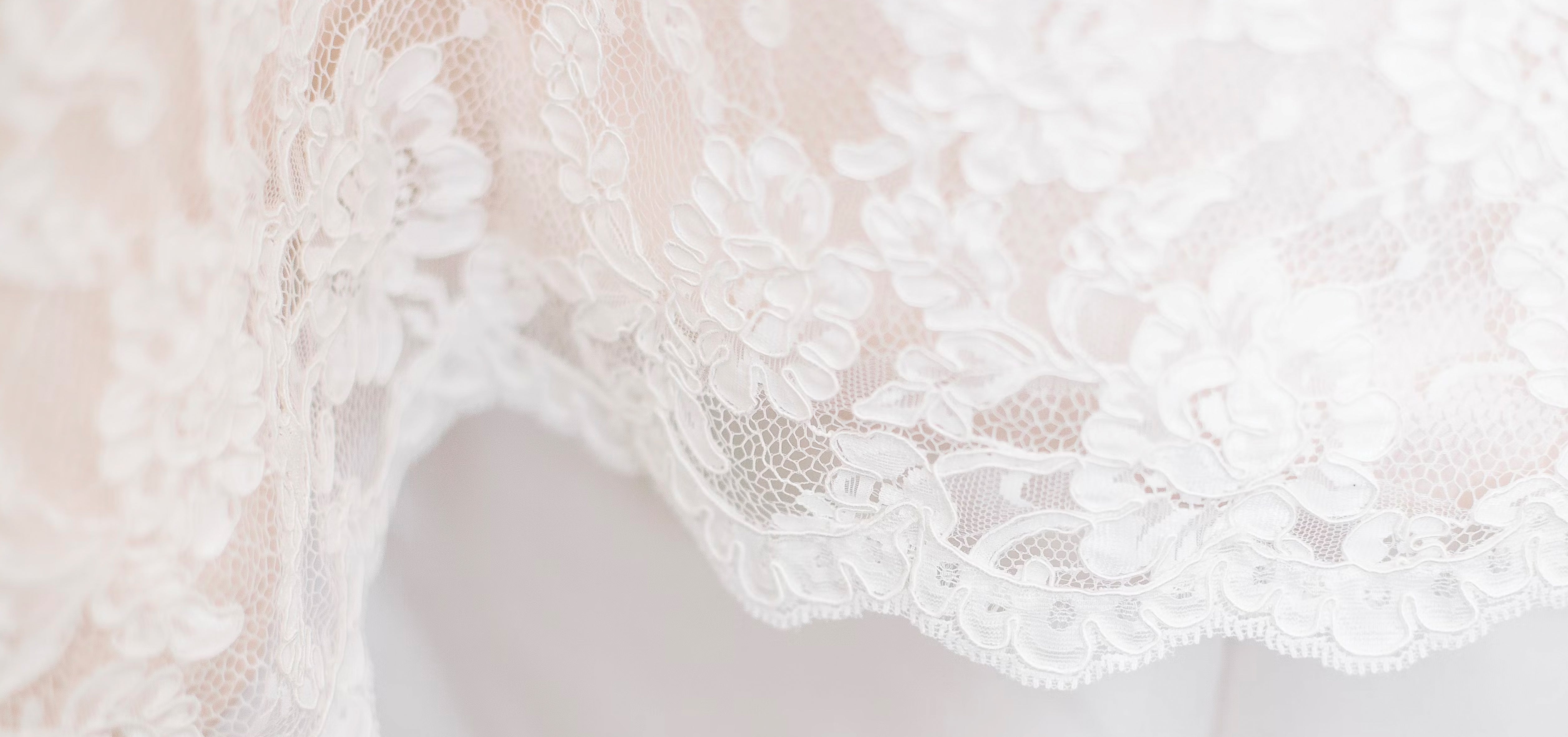 Lace Elegance: Elevating Your Wedding Look with Exquisite Lace Wedding Shoes