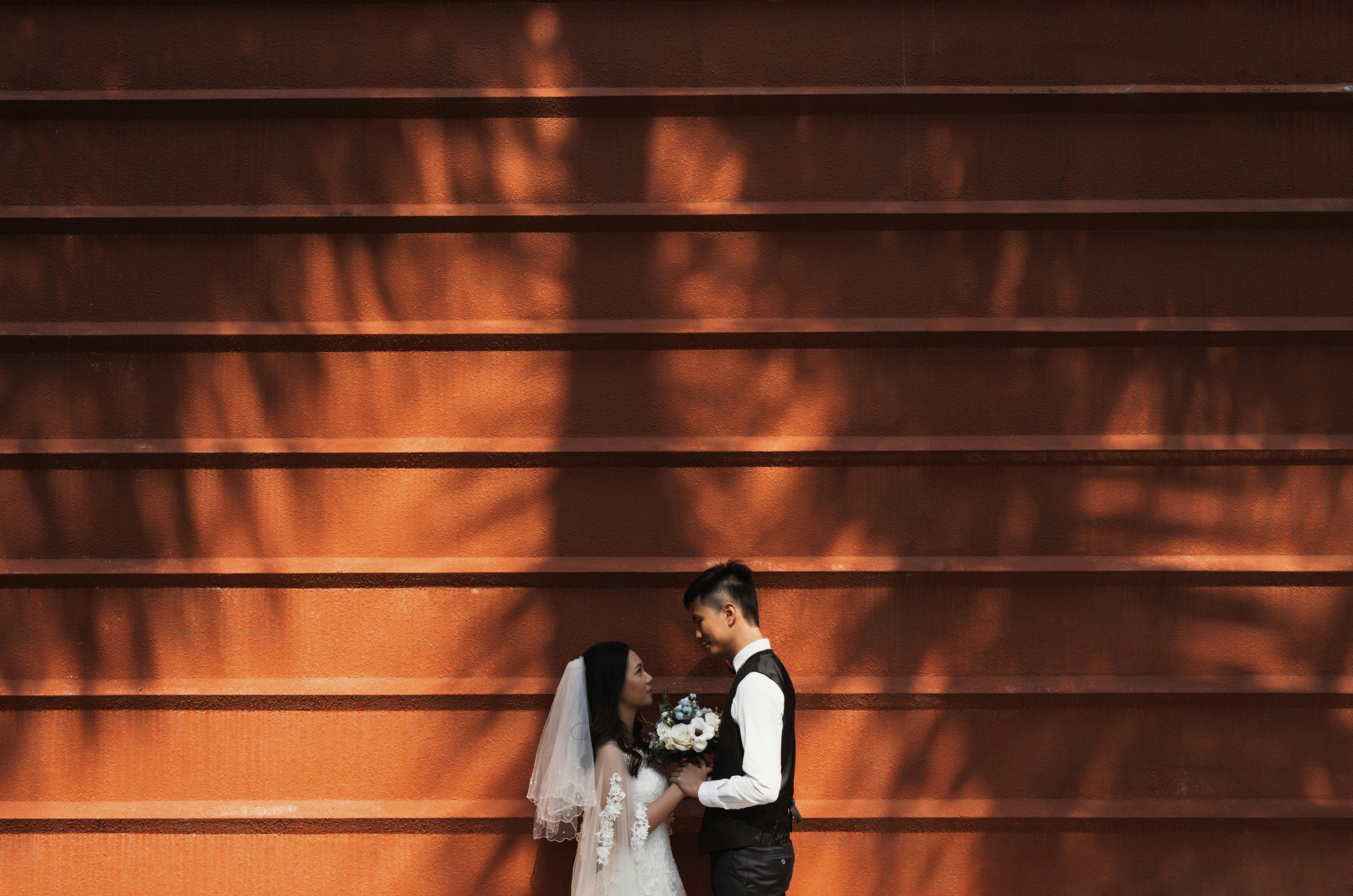 How to Keep Your Feet From Swelling on Your Big Day