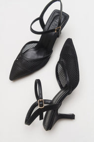 Chic - Black Heeled Shoe (Women)