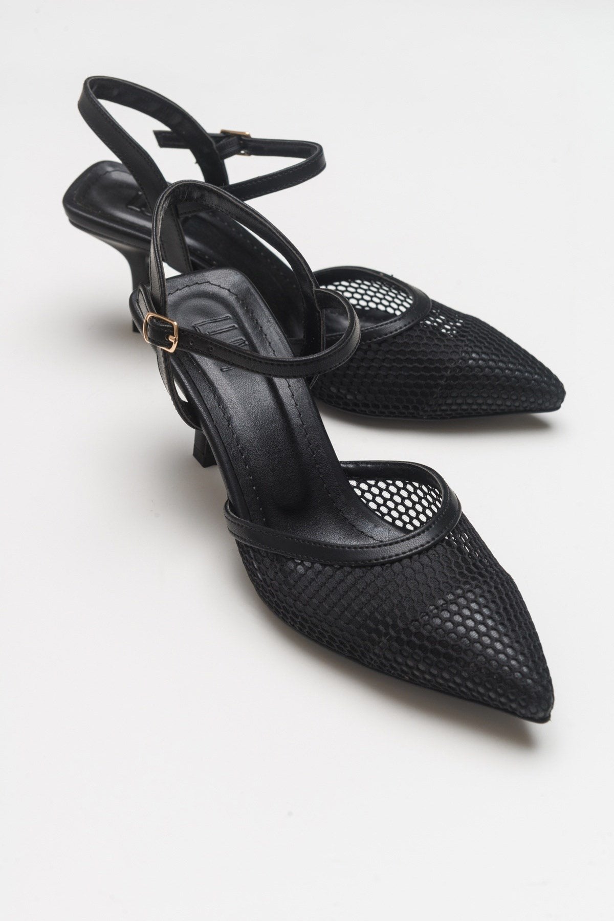 Chic - Black Heeled Shoe (Women)