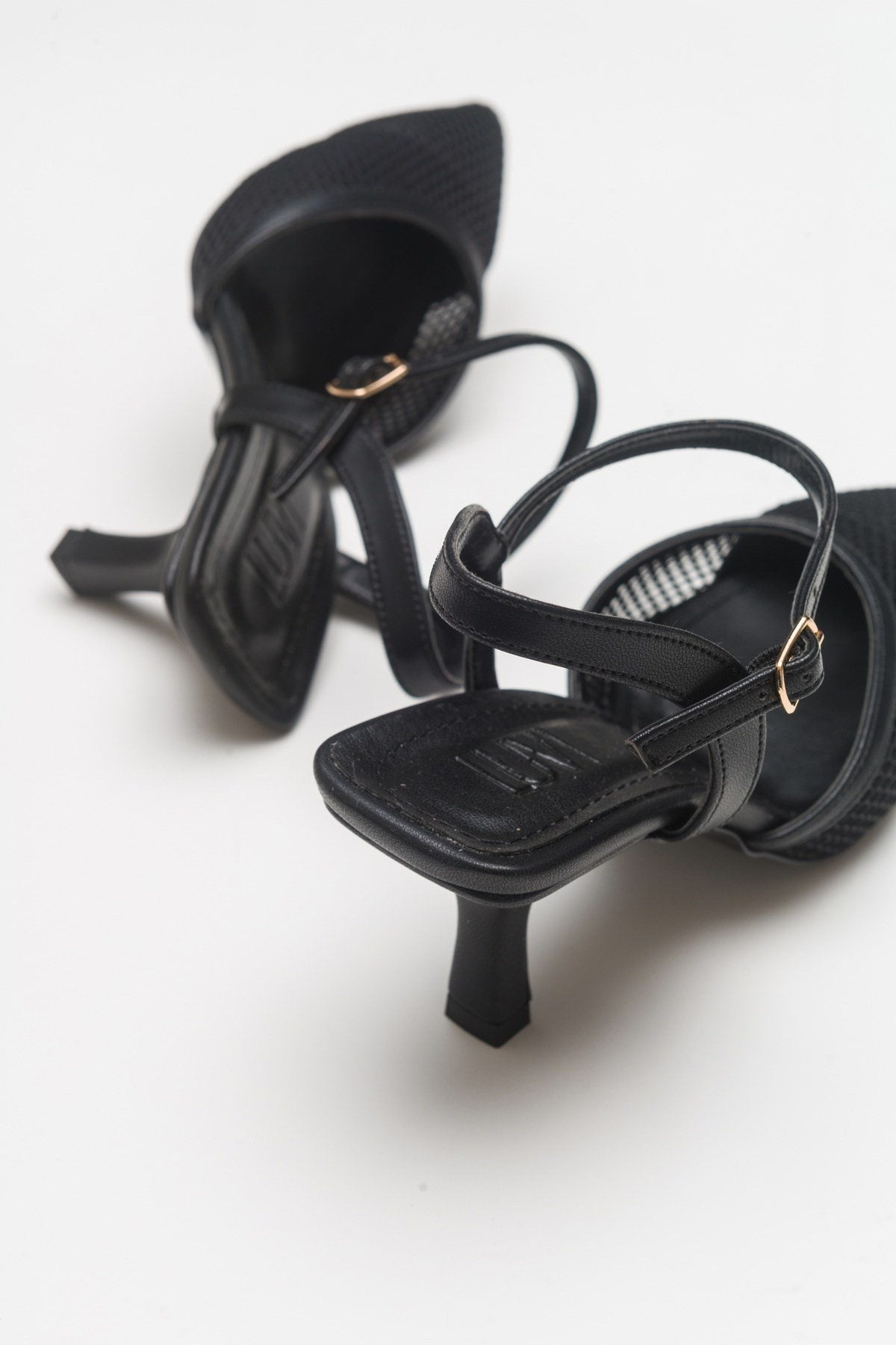 Chic - Black Heeled Shoe (Women)