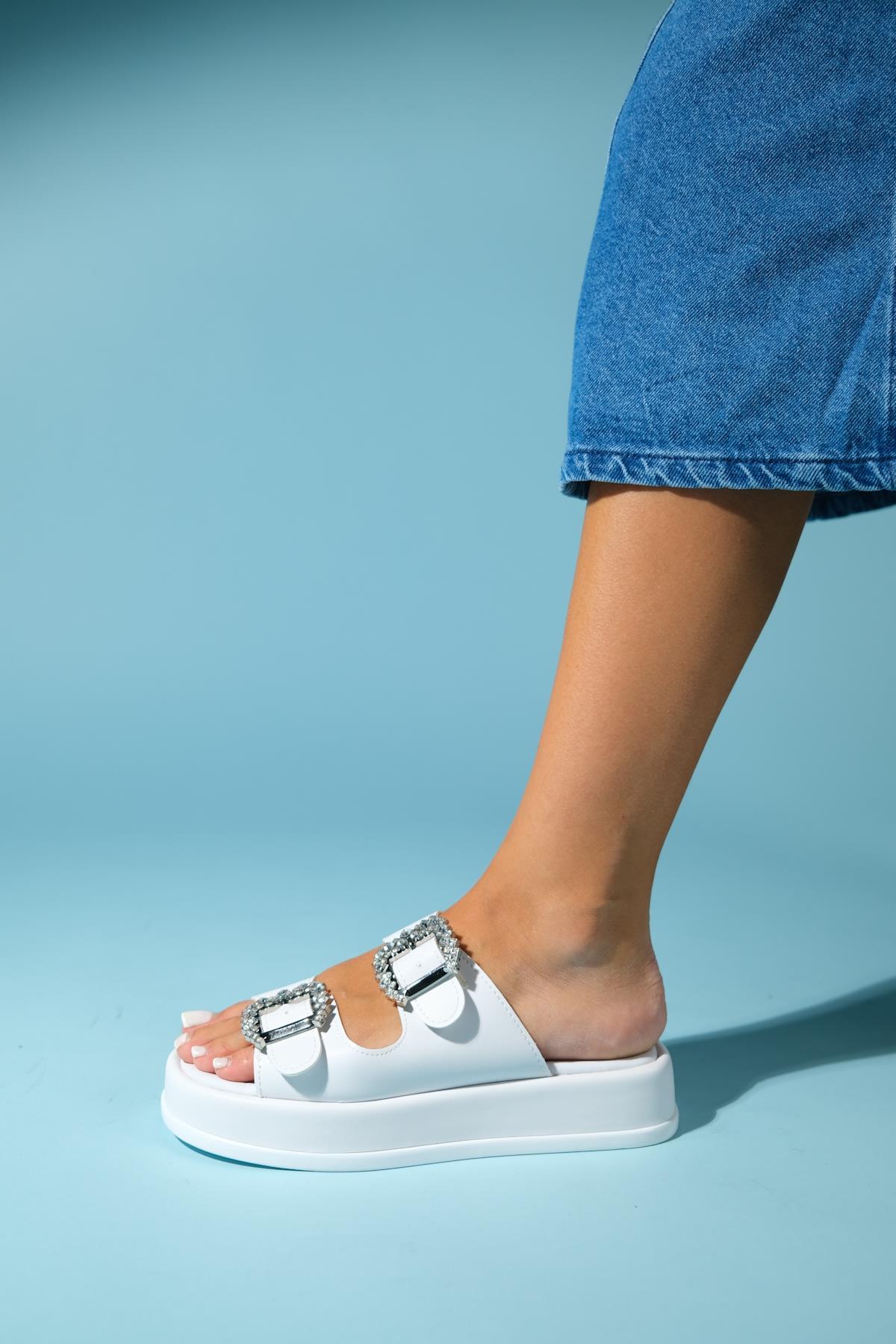 Preds - White Embellished Buckle Double-Band Slide (Women)
