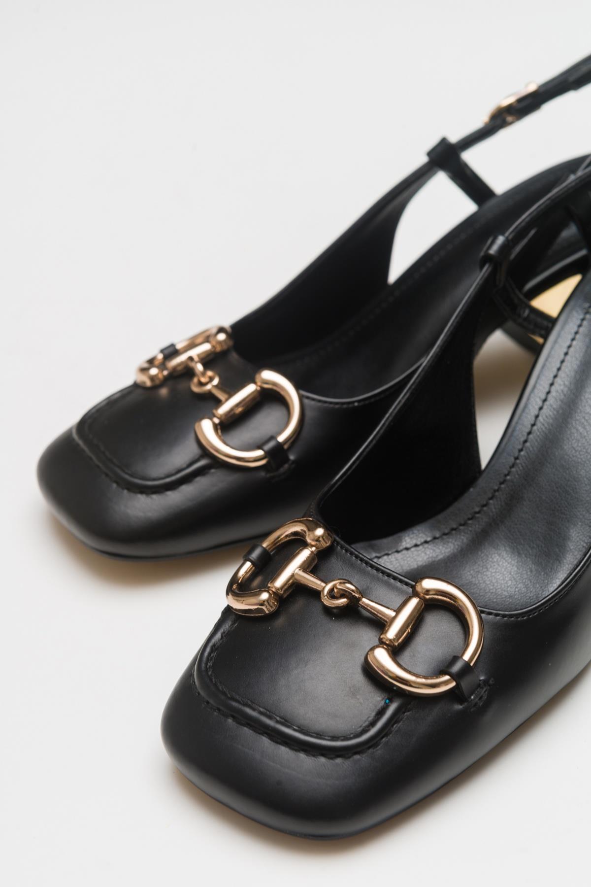 Karol - Black Heeled Shoe (Women)