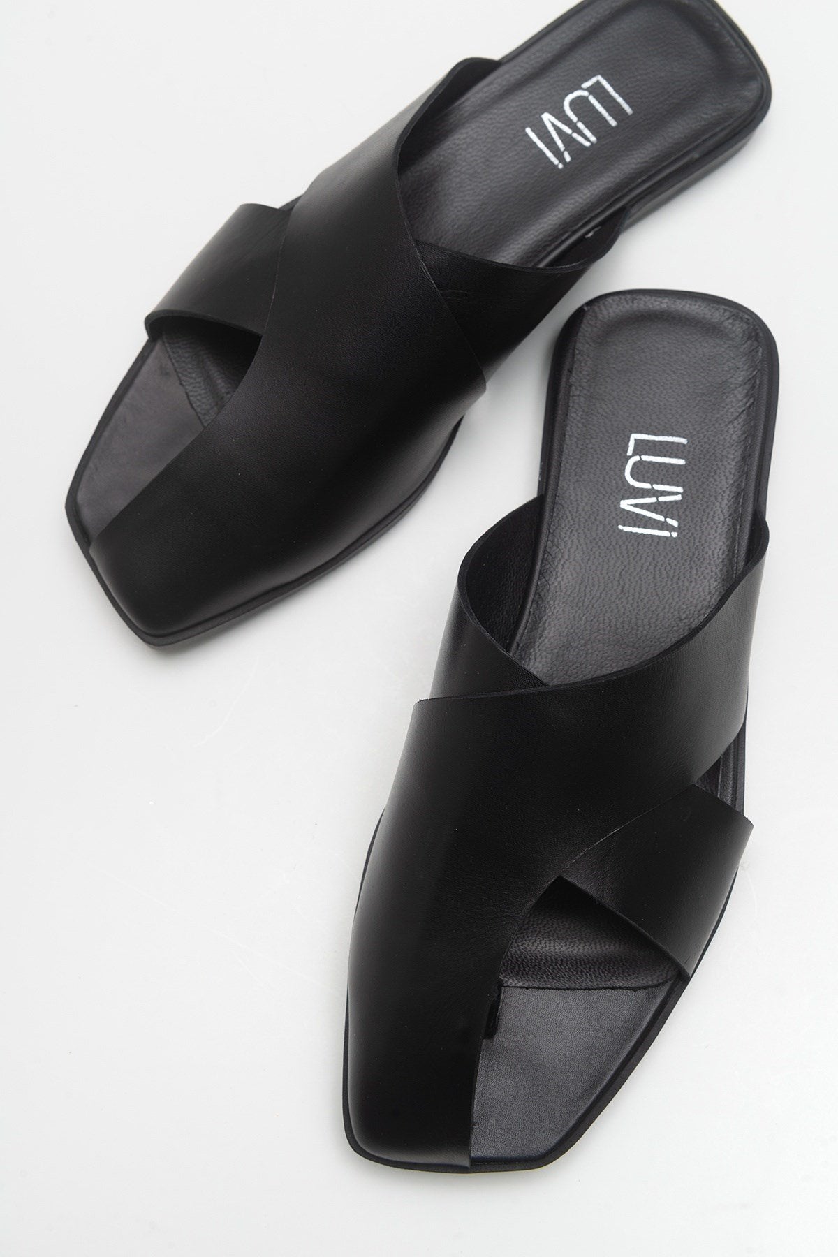 Land - Black Genuine Leather Slide (Women)