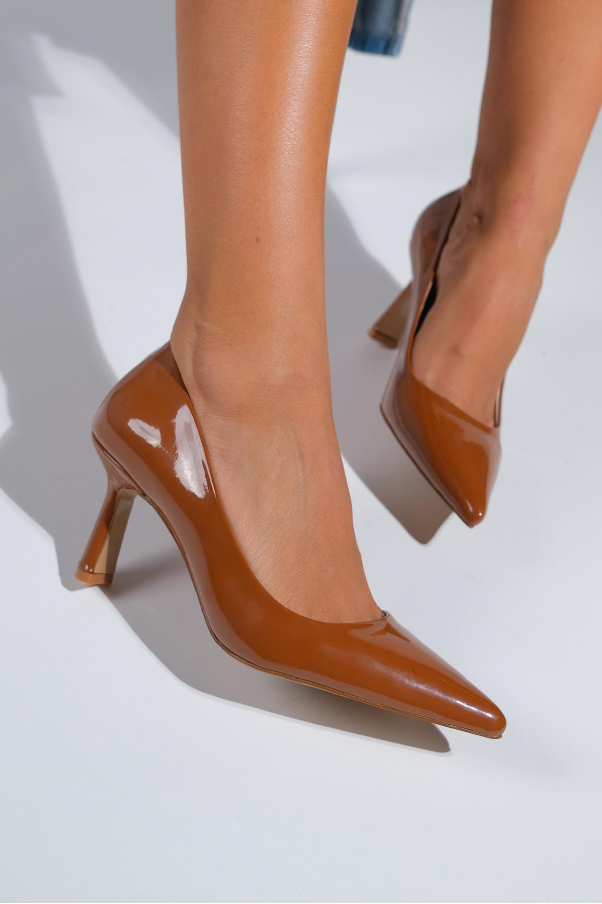 Calse - Cognac Patent Heeled Shoe (Women)