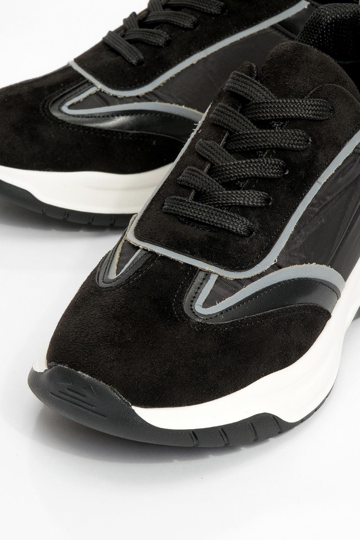 Doch - Black Parachute Sneaker (Women)