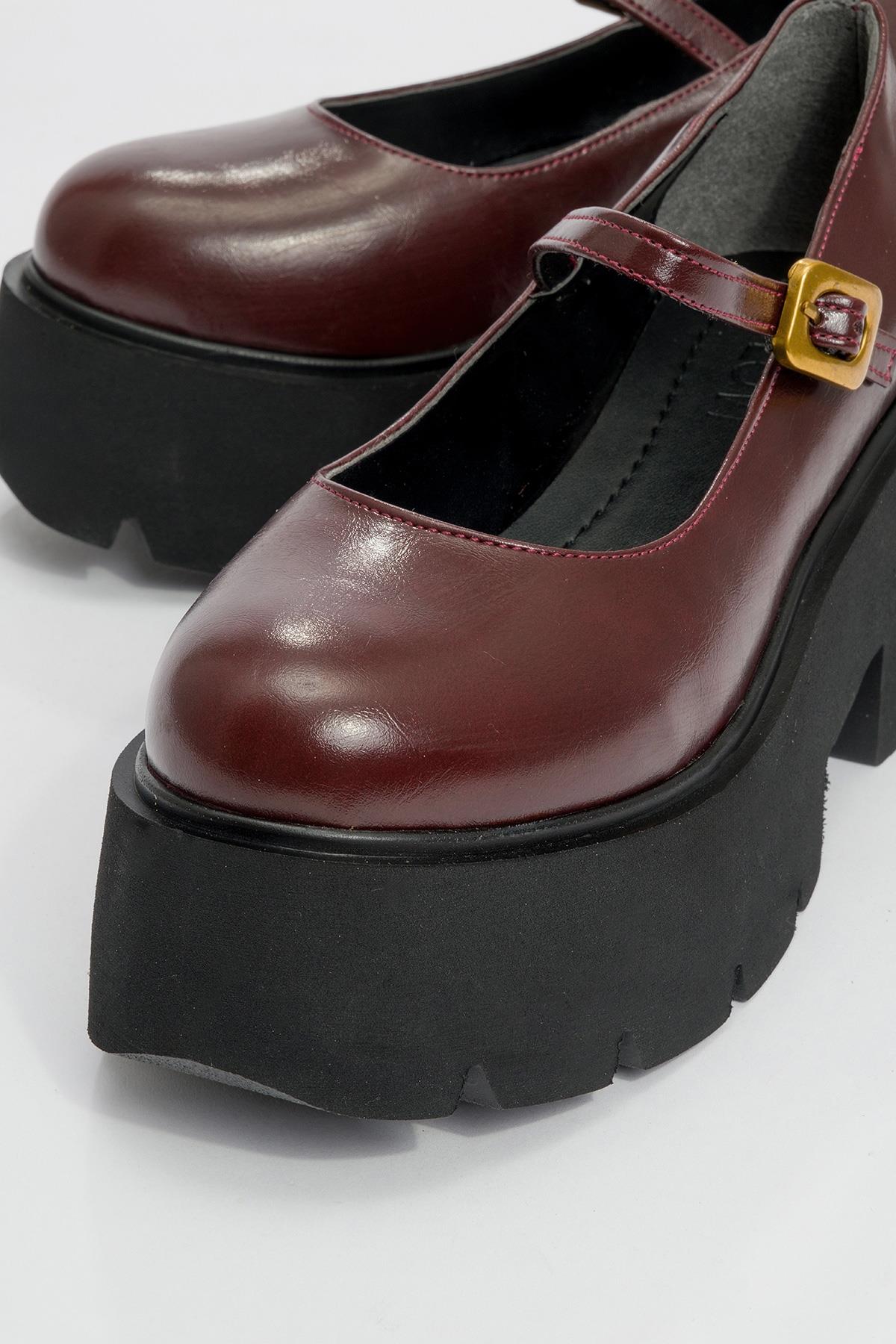 Linley Burgundy Platform Loafer (Women)