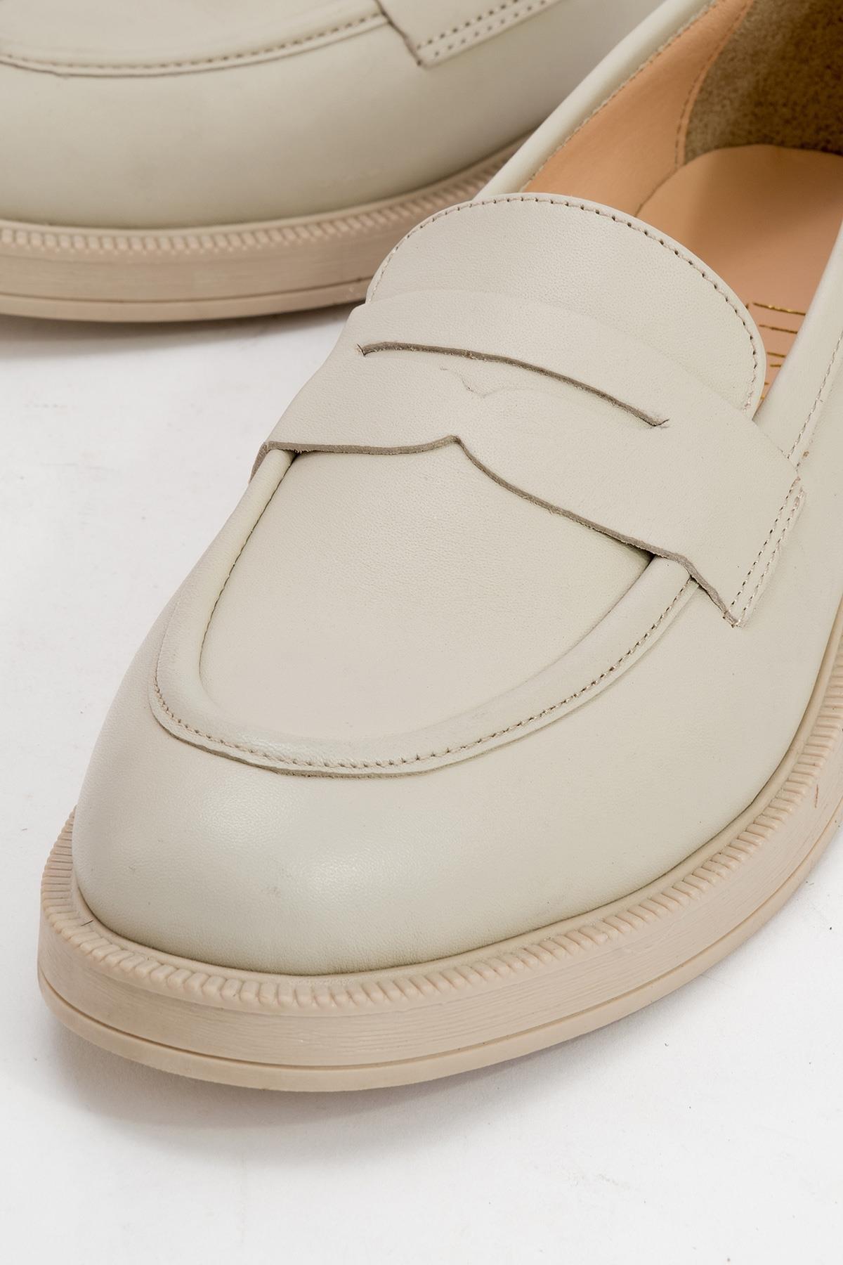 Bree - Off-White Genuine Leather Loafer Shoe (Women)