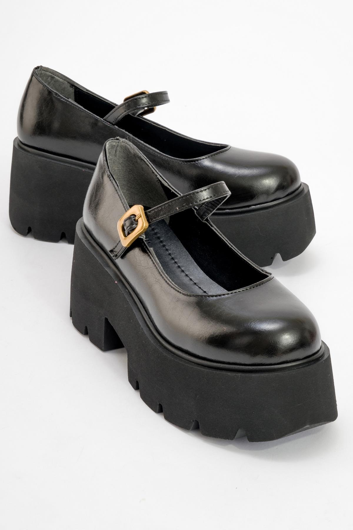 Linley Black Platform Loafer (Women)