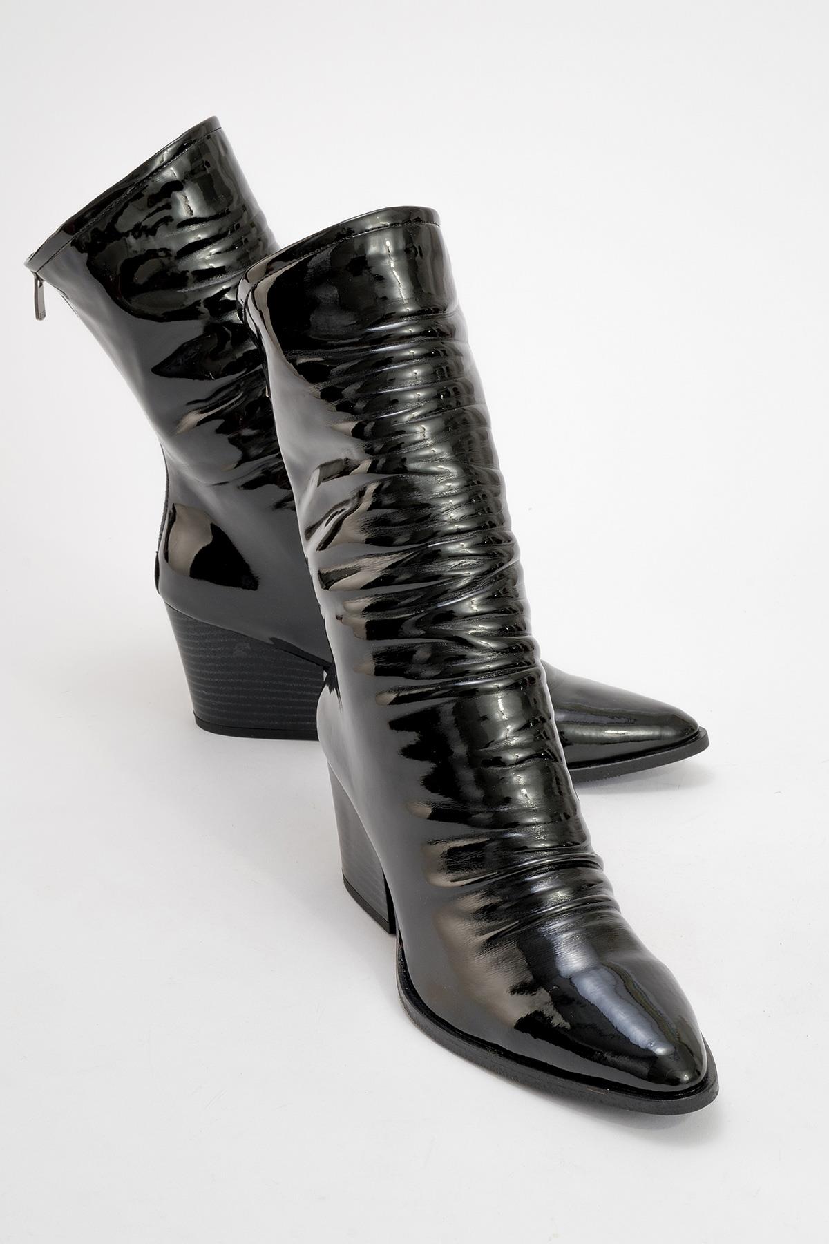 Laval - Black Patent Block Heel Boot (Women)