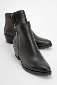 JAYER Black Leather Double-Zip Block Heel Boot (Women)