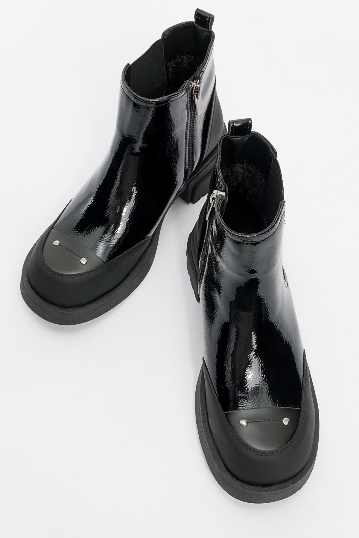 Albia - Black Zippered Elastic Boot (Women)