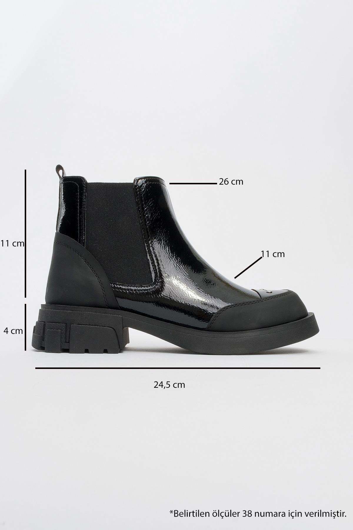 Albia - Black Zippered Elastic Boot (Women)