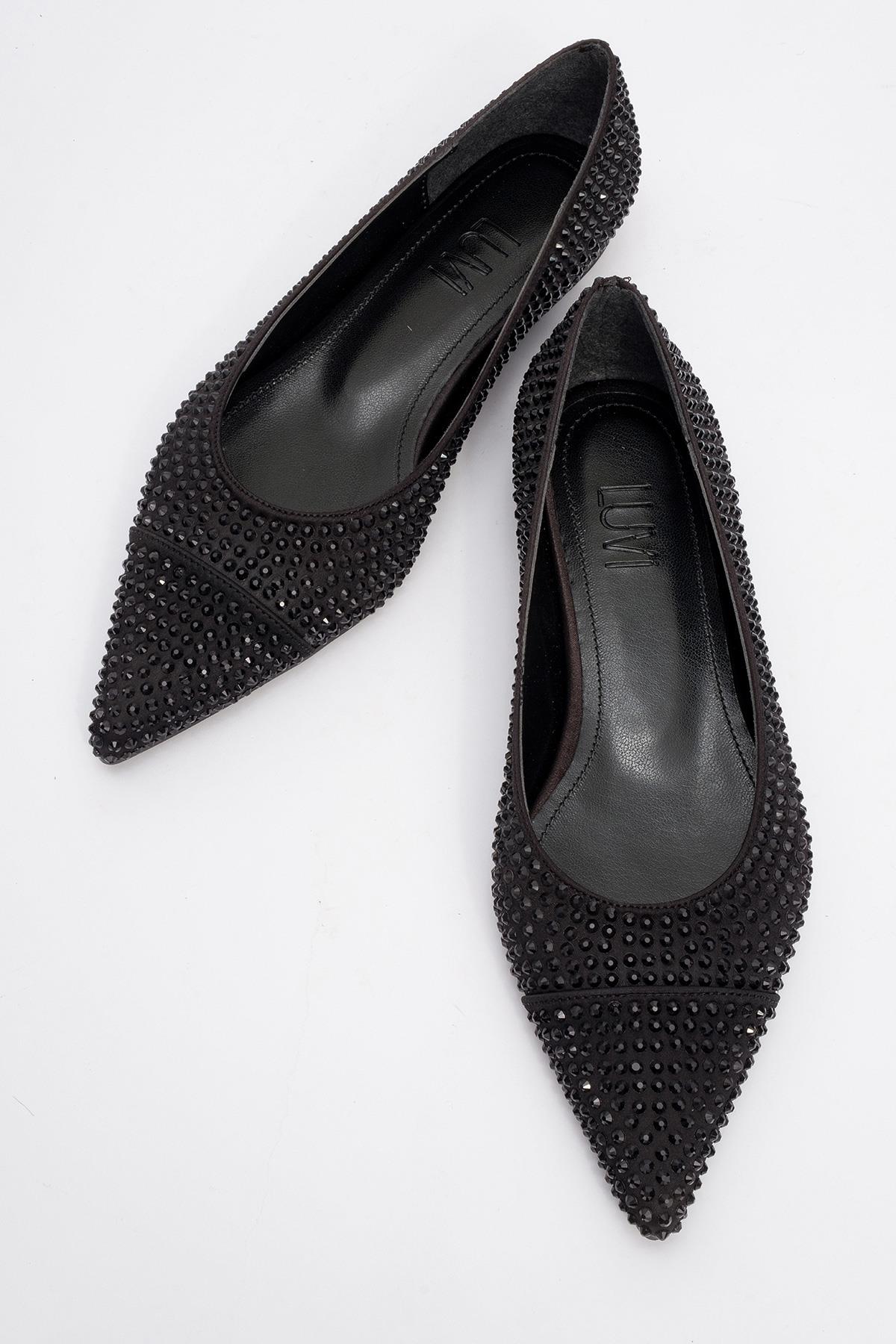 Monteria - Black Ballet Flat (Women)