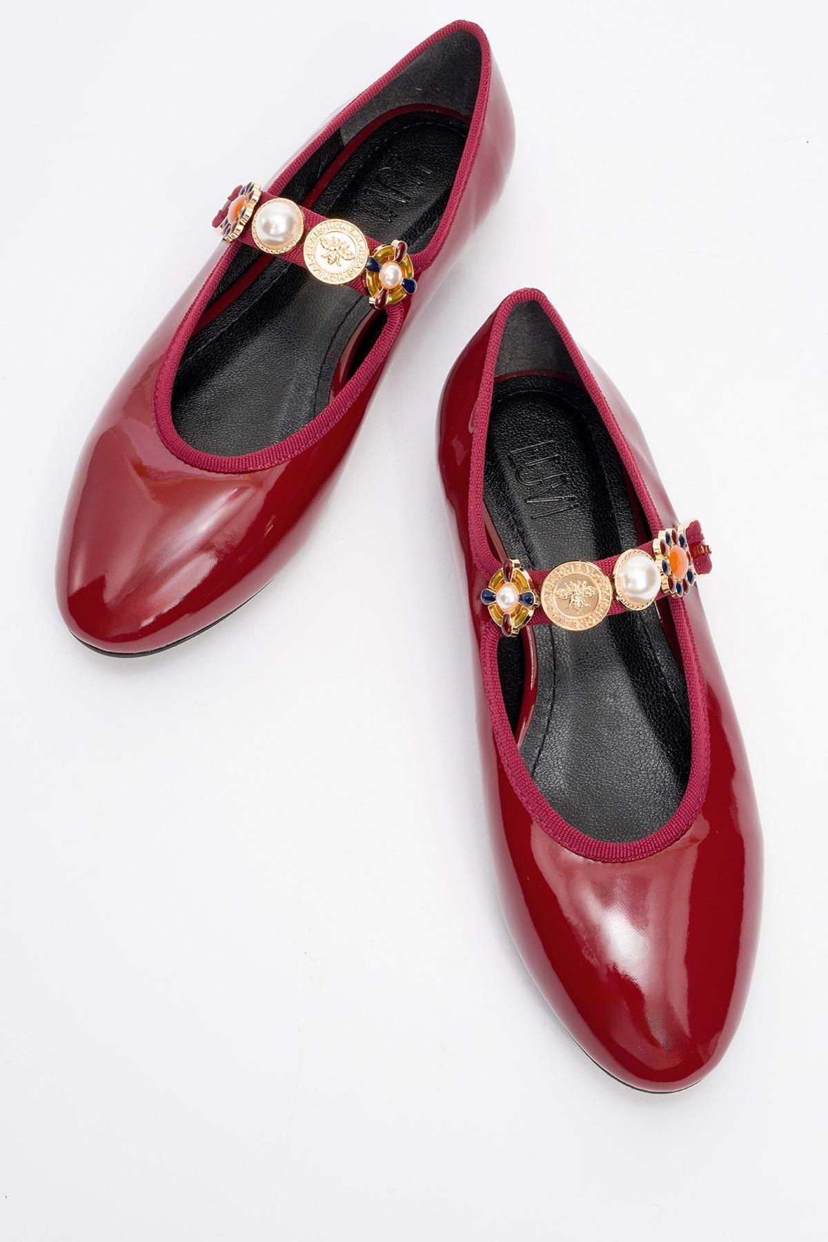 Lauras - Burgundy Patent Embellished Ballet Flat (Women)